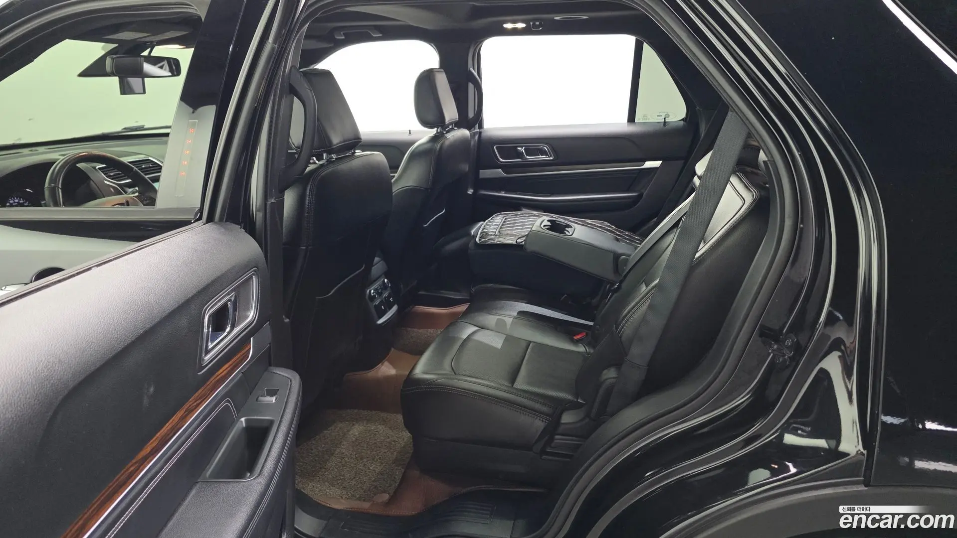 Ford Explorer 2.3 Limited 4WD