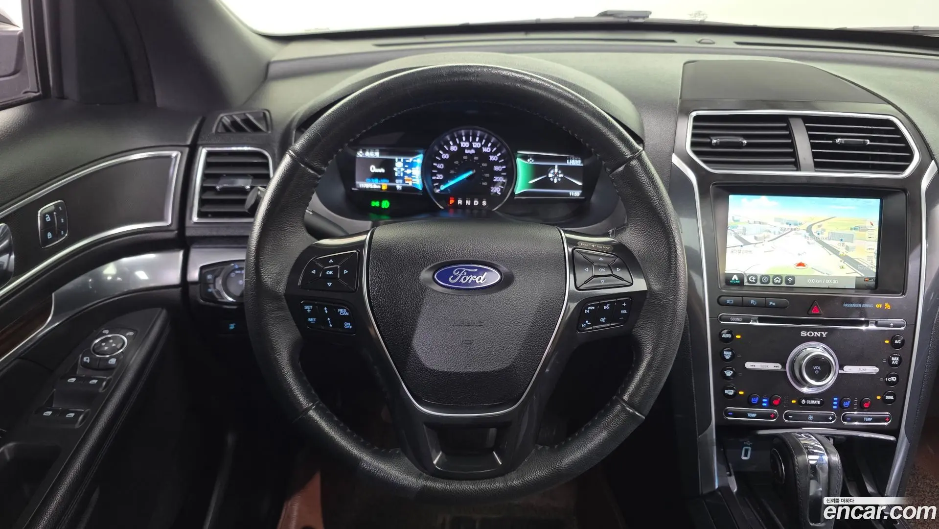 Ford Explorer 2.3 Limited 4WD