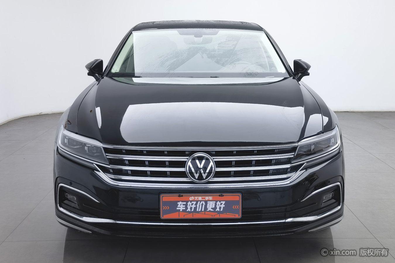Volkswagen 2021 380TSI Luxury