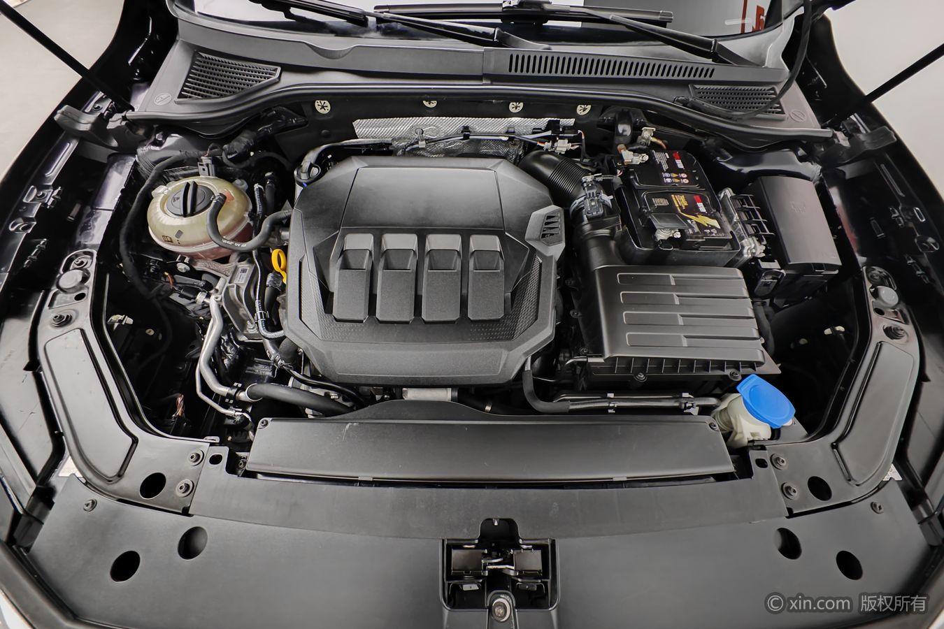 Volkswagen Passat 2021 330TSI Elite