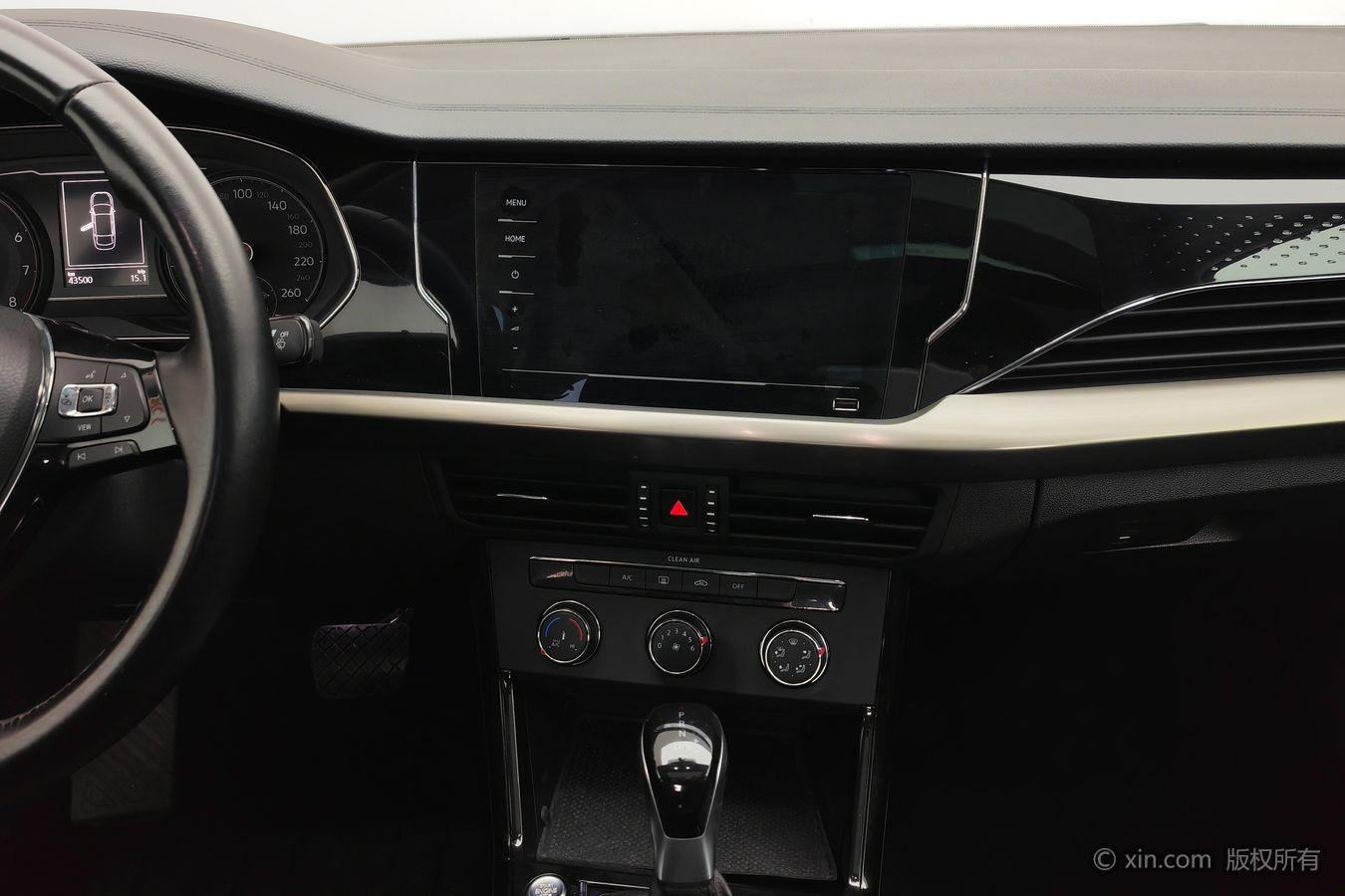 Volkswagen Passat 2021 330TSI Elite