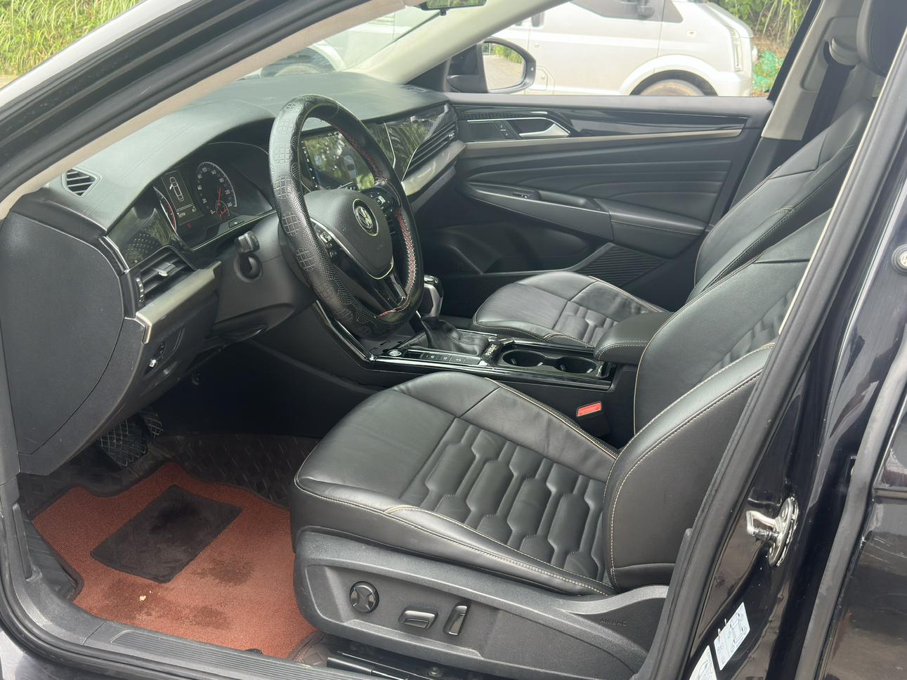 Volkswagen Passat 2019 330TSI Elite China VI