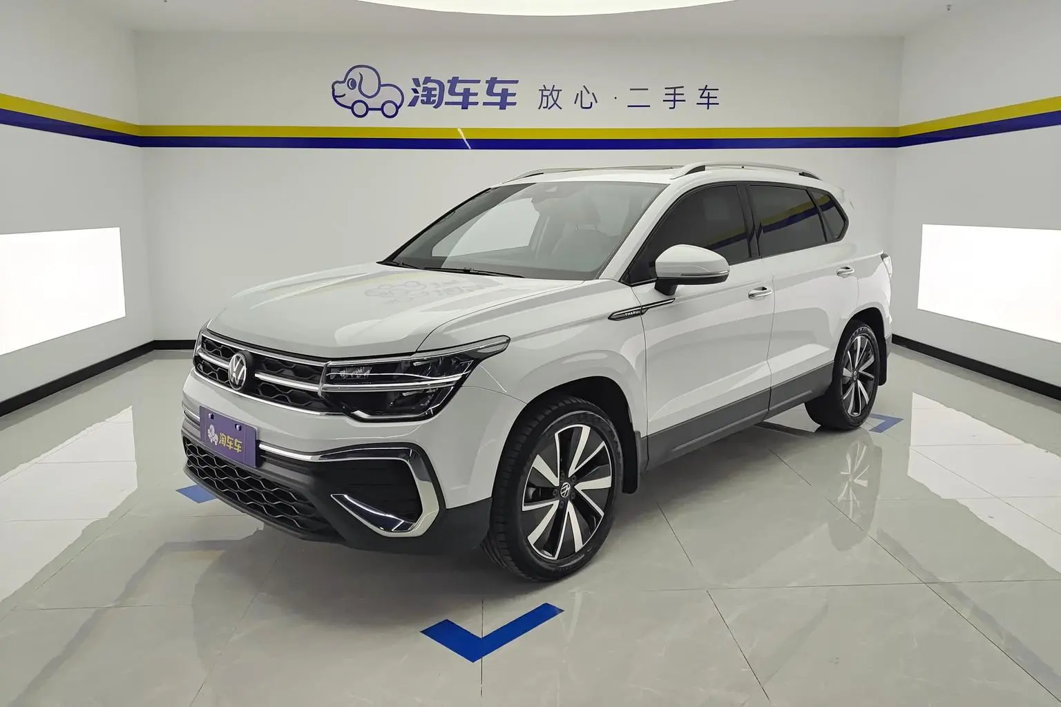 Volkswagen Tharu 2023 300TSI 2WD