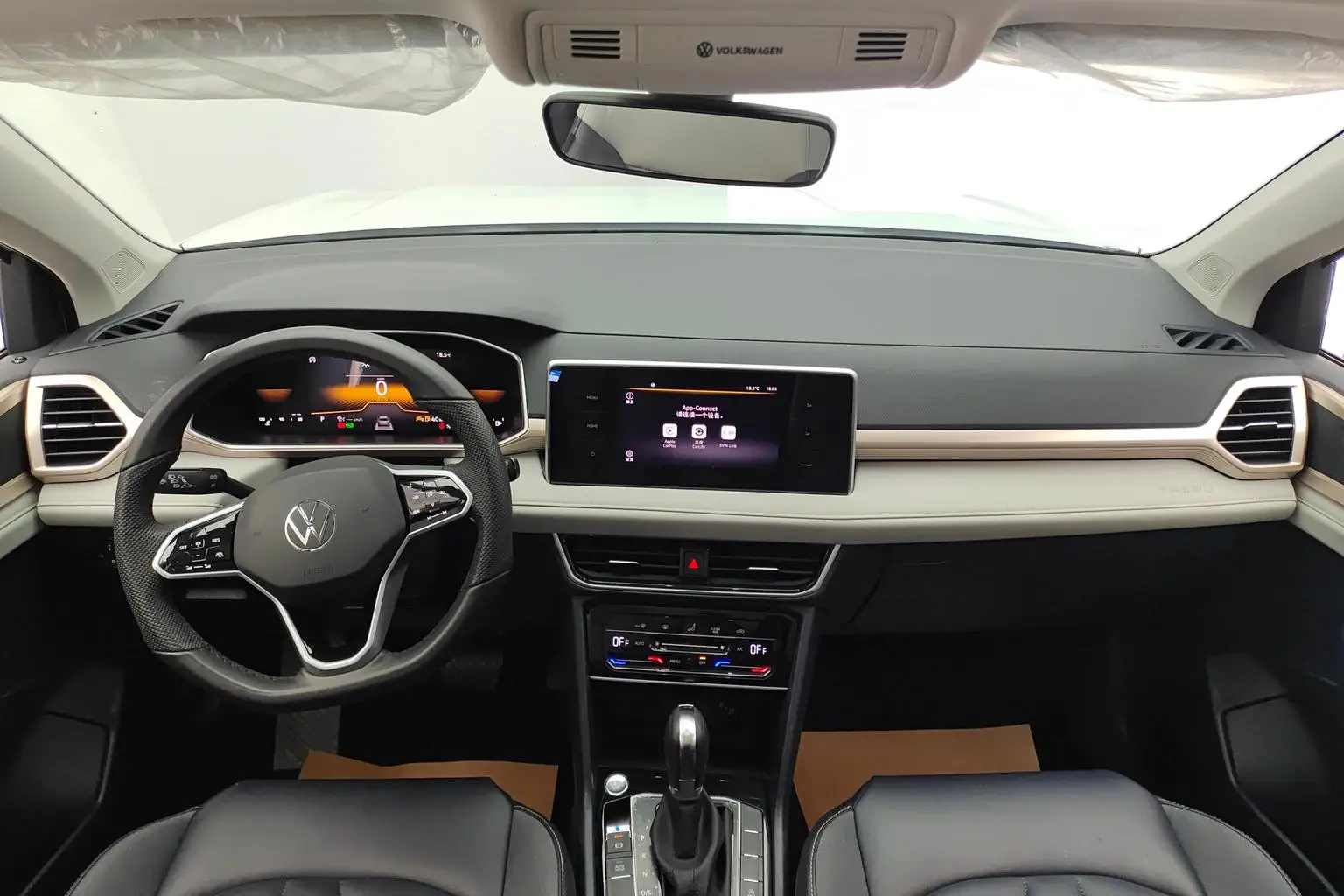 Volkswagen Tharu 2023 300TSI 2WD