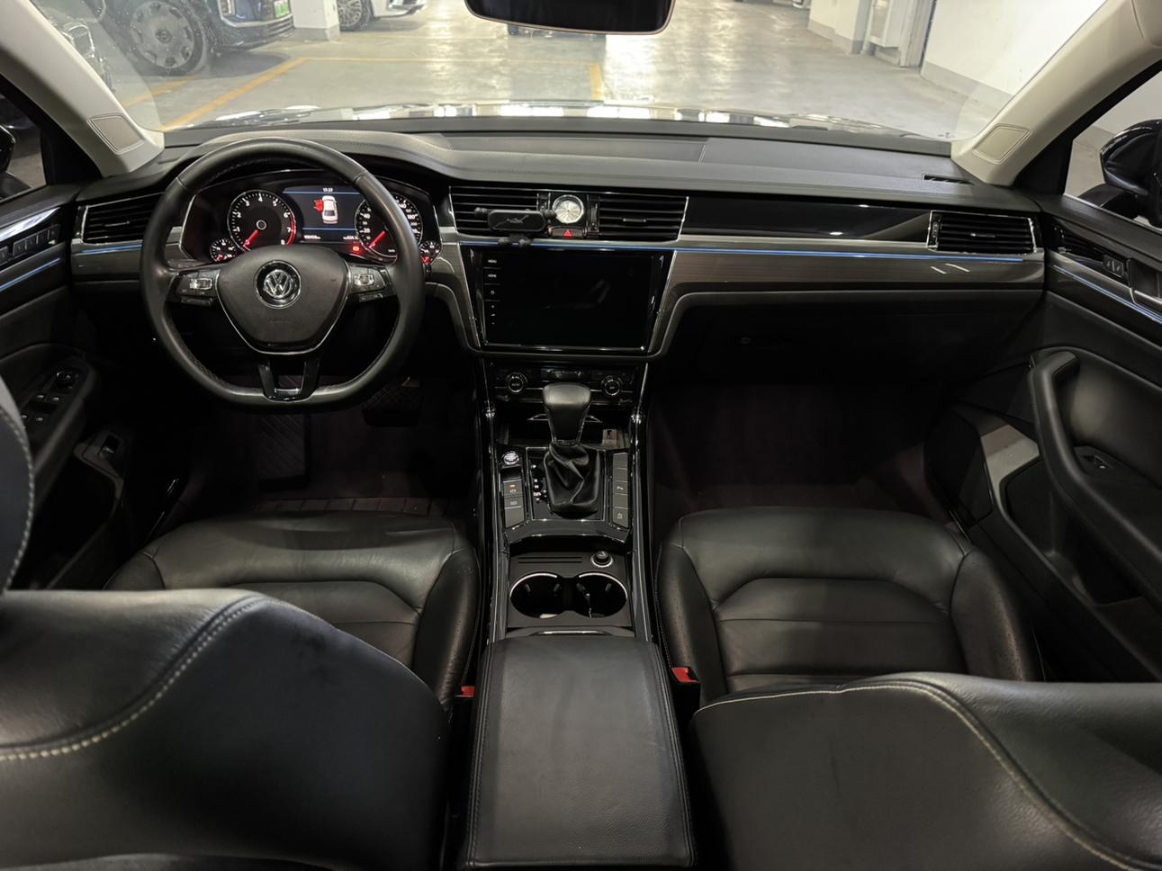 Volkswagen 2018 Facelift 380TSI 2WD Business