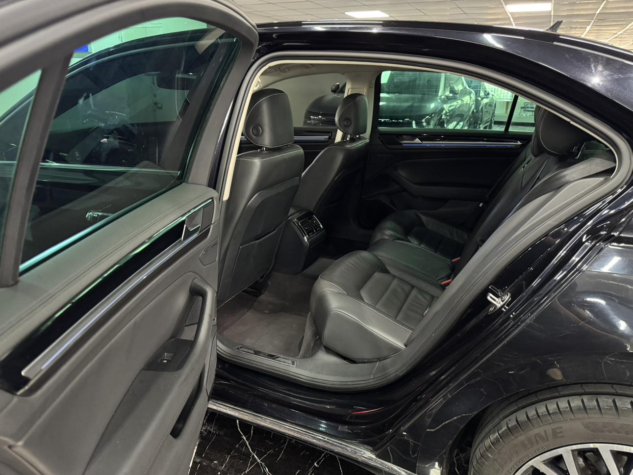 Volkswagen 2018 Facelift 380TSI 2WD Business