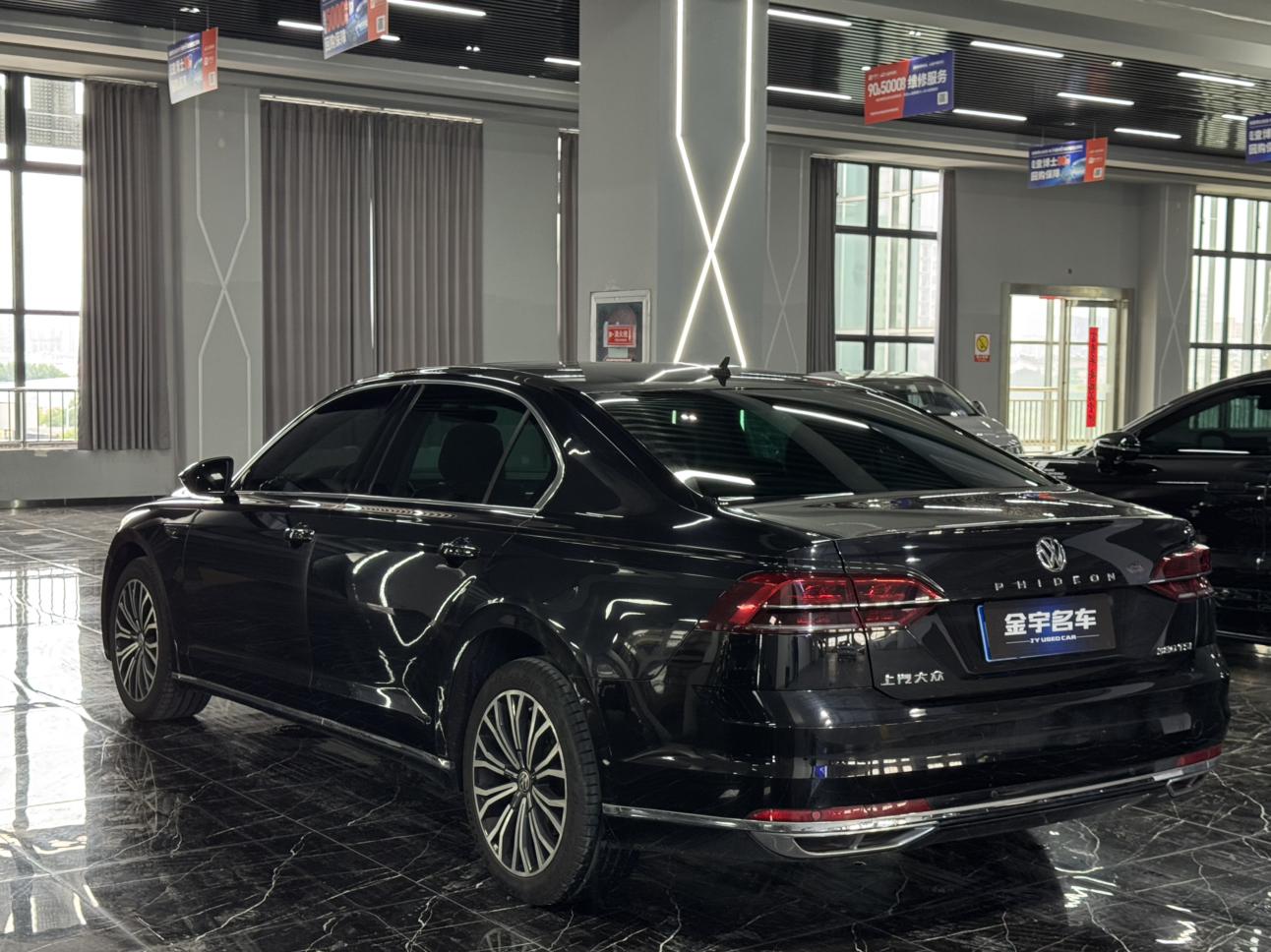 Volkswagen 2018 Facelift 380TSI 2WD Business