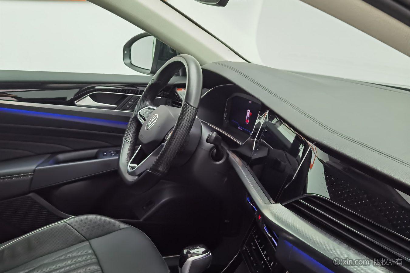 Volkswagen Passat 2023 Facelift 380TSI Luxury
