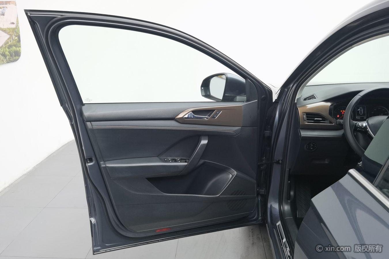 Volkswagen Tharu 2020 280TSI 2WD Luxury China VI