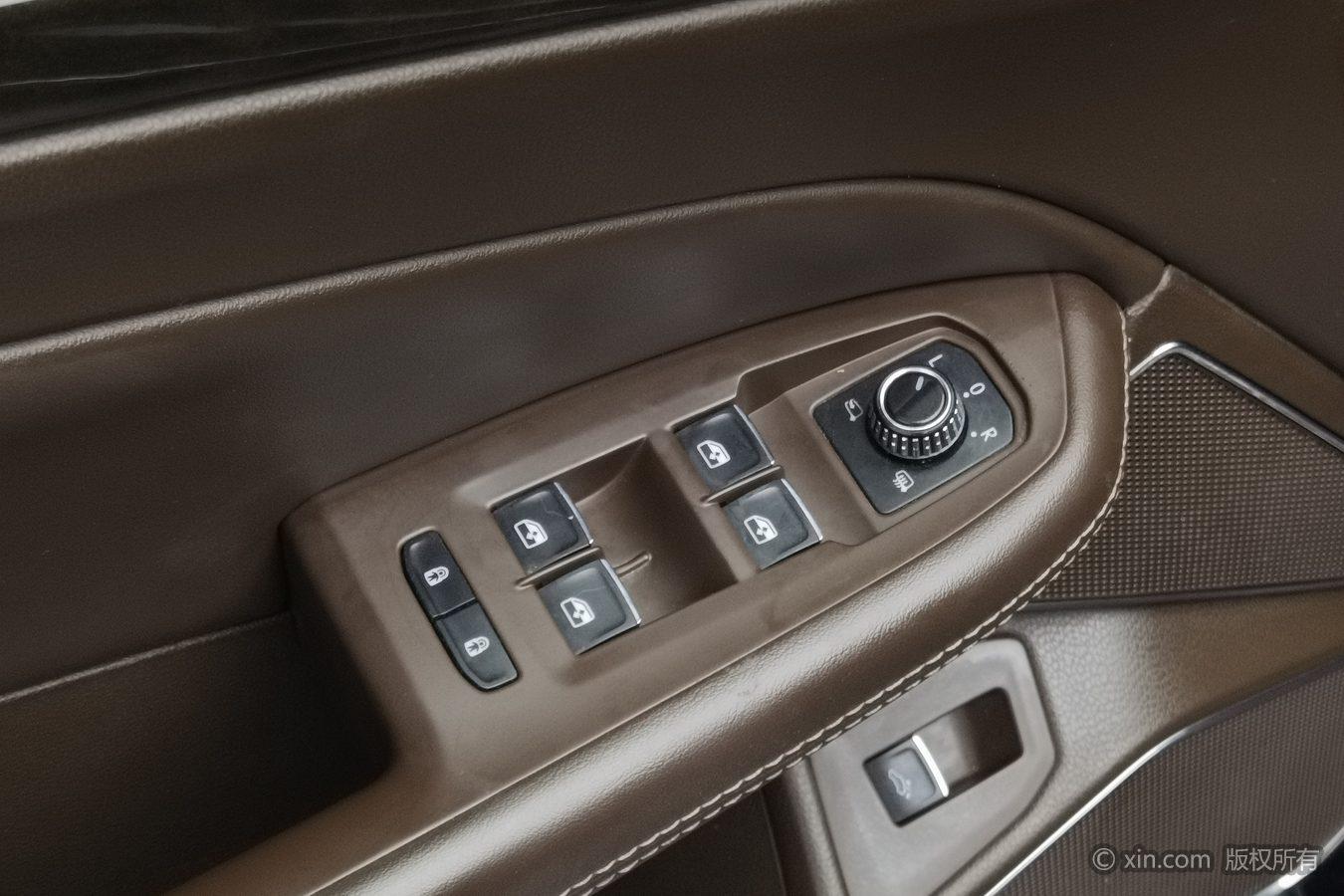 Volkswagen 2018 380TSI 2WD Flagship