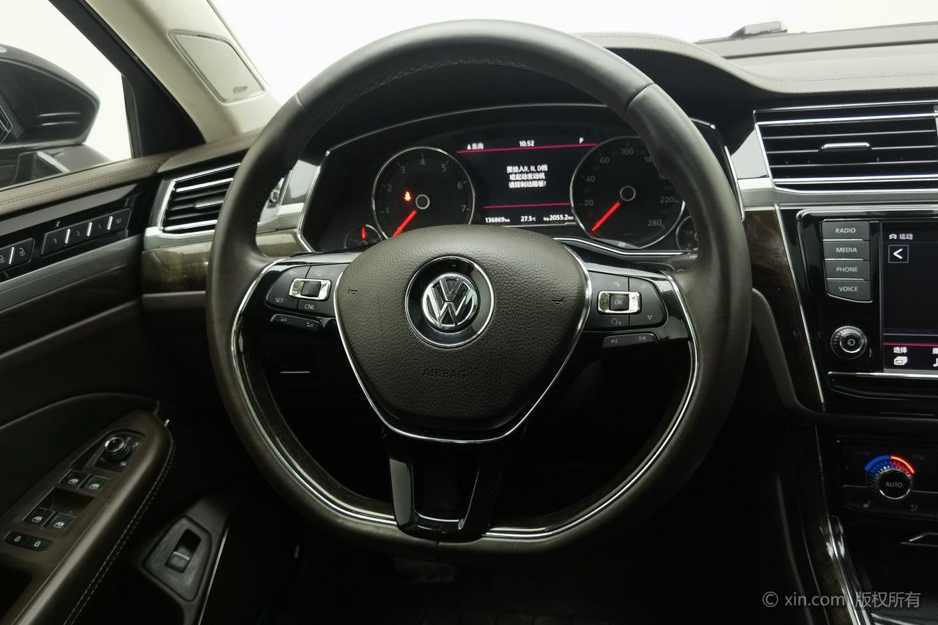 Volkswagen 2018 380TSI 2WD Flagship