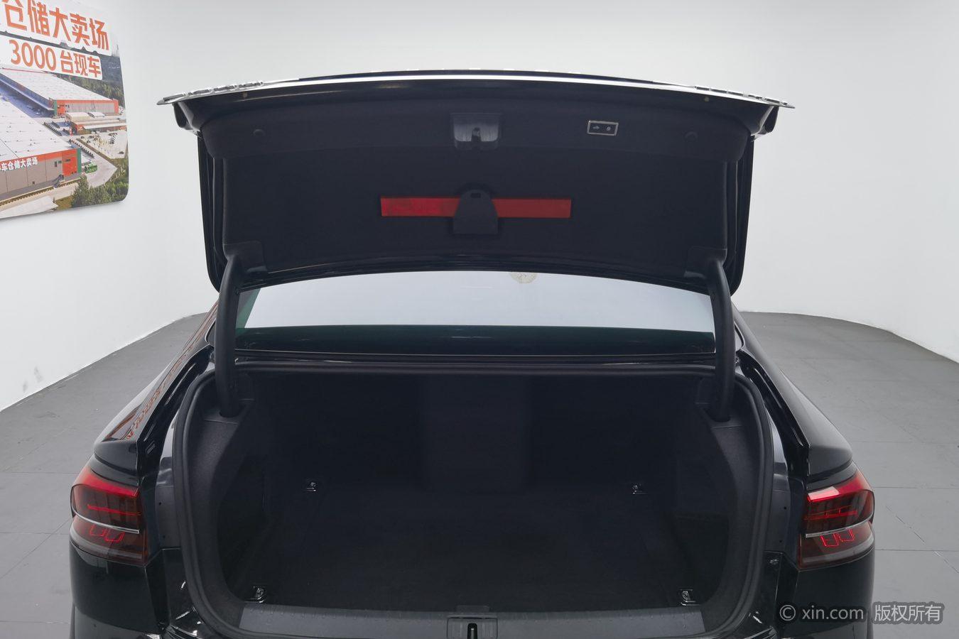 Volkswagen 2018 380TSI 2WD Flagship