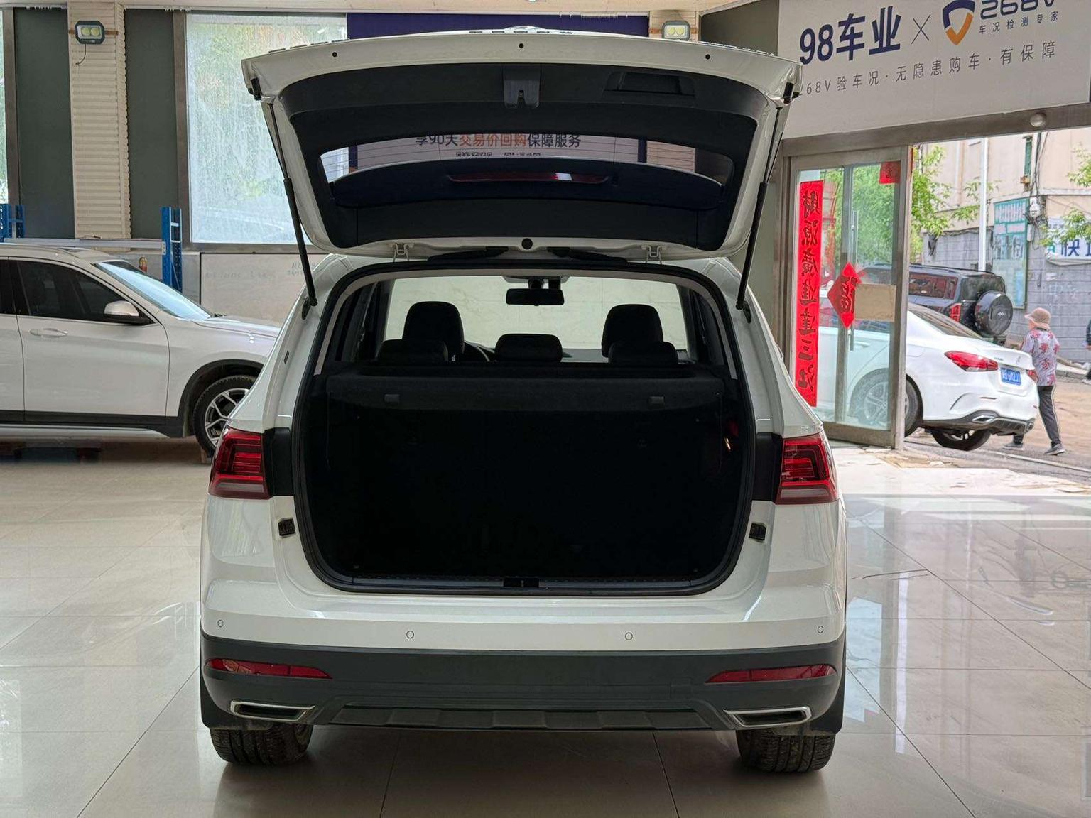 Volkswagen Tharu 2022 280TSI 2WD Luxury