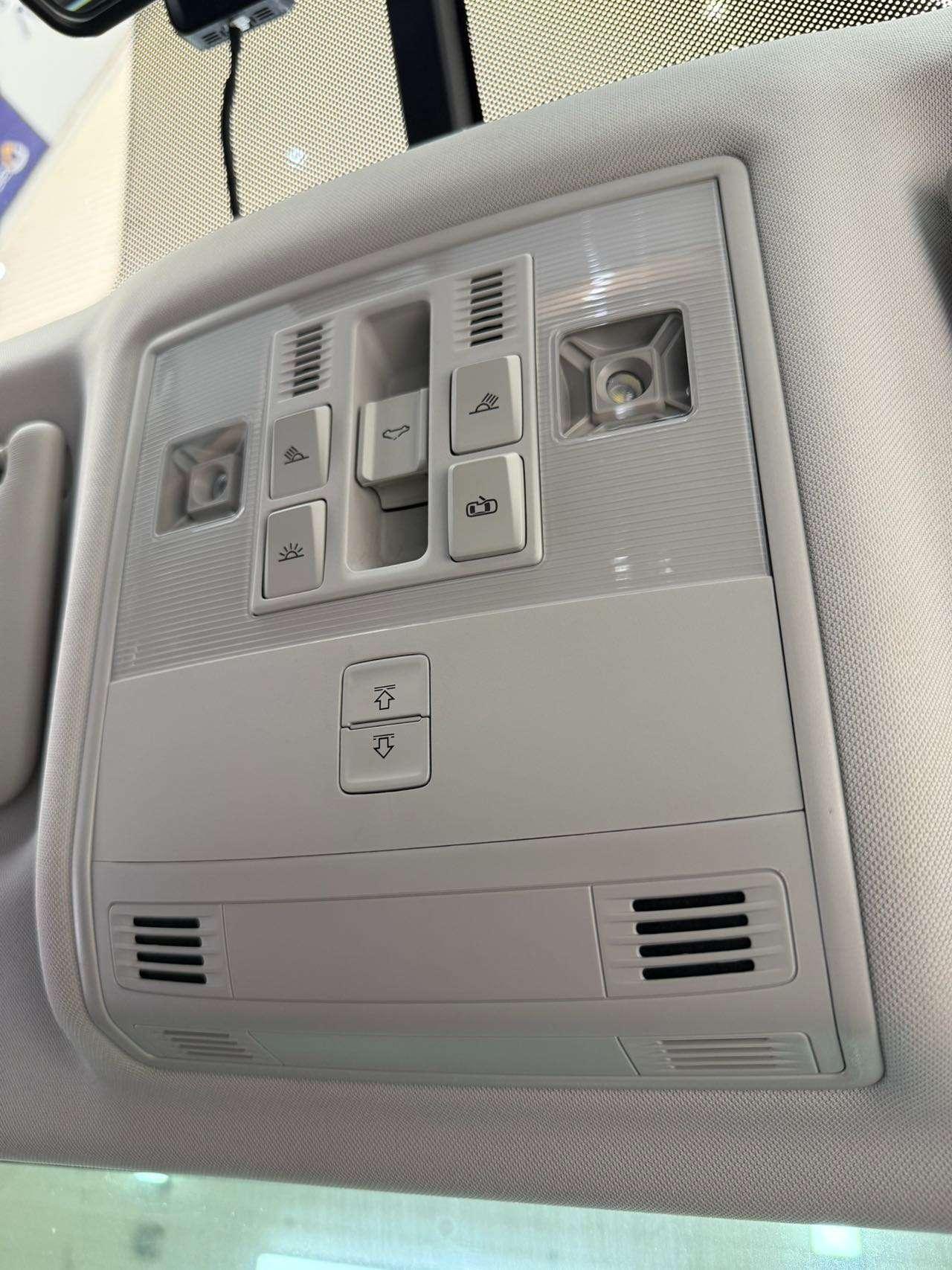 Volkswagen Tharu 2022 280TSI 2WD Luxury
