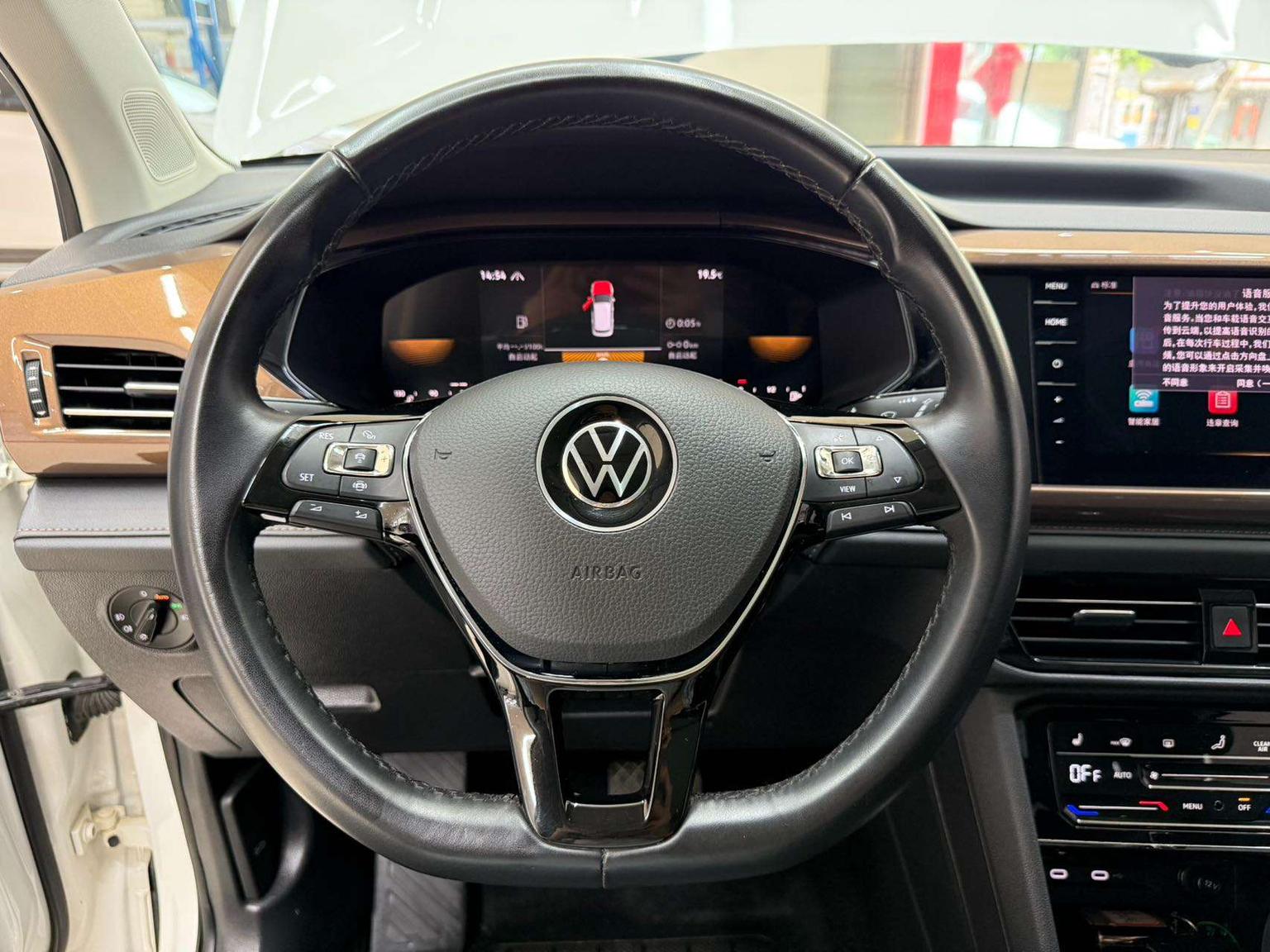 Volkswagen Tharu 2022 280TSI 2WD Luxury
