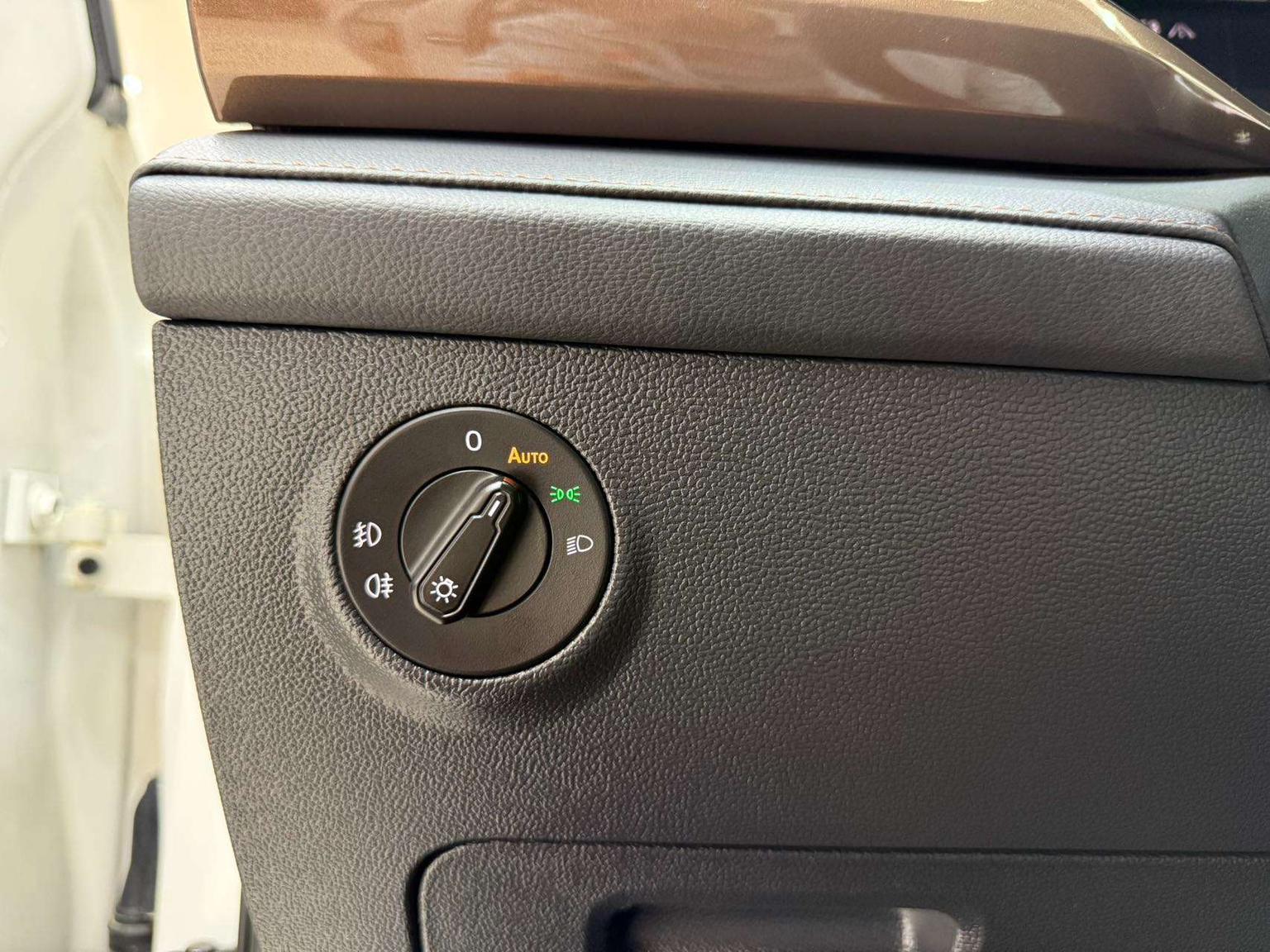 Volkswagen Tharu 2022 280TSI 2WD Luxury