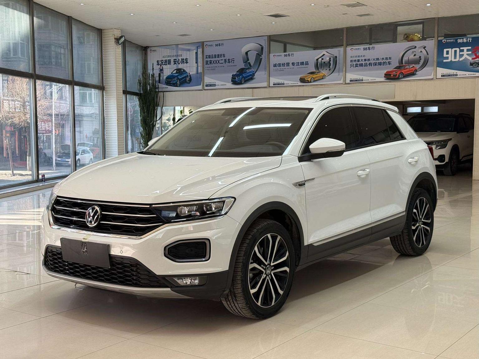Volkswagen T-Roc 2022 280TSI DSG 2WD PLUS
