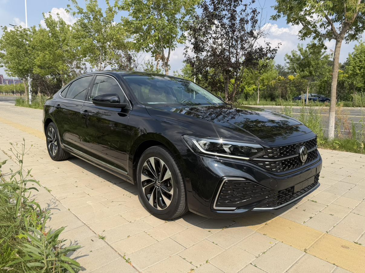 Volkswagen Passat 2023 Facelift 280TSI Star Elite