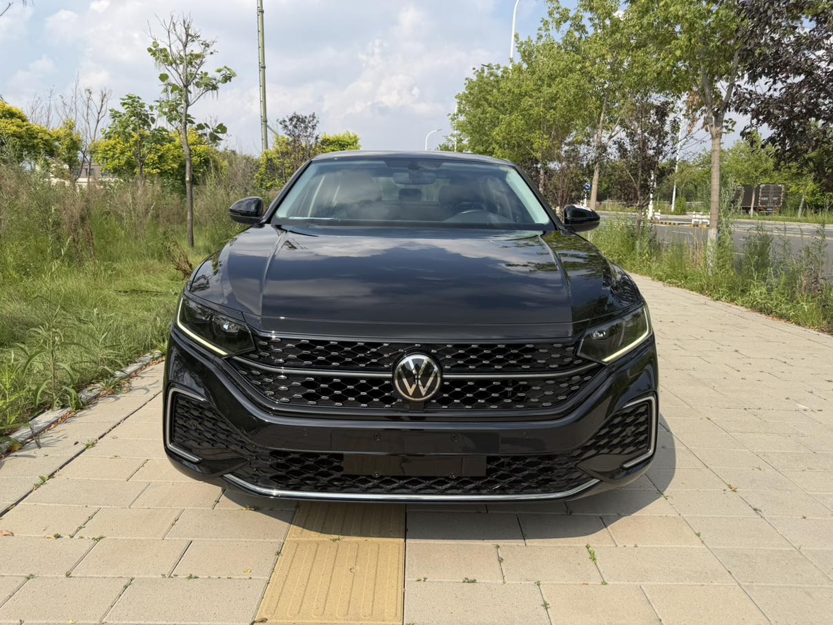 Volkswagen Passat 2023 Facelift 280TSI Star Elite