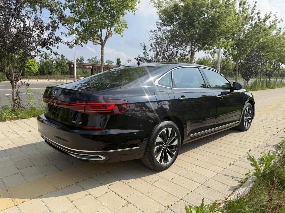 Volkswagen Passat 2023 Facelift 280TSI Star Elite