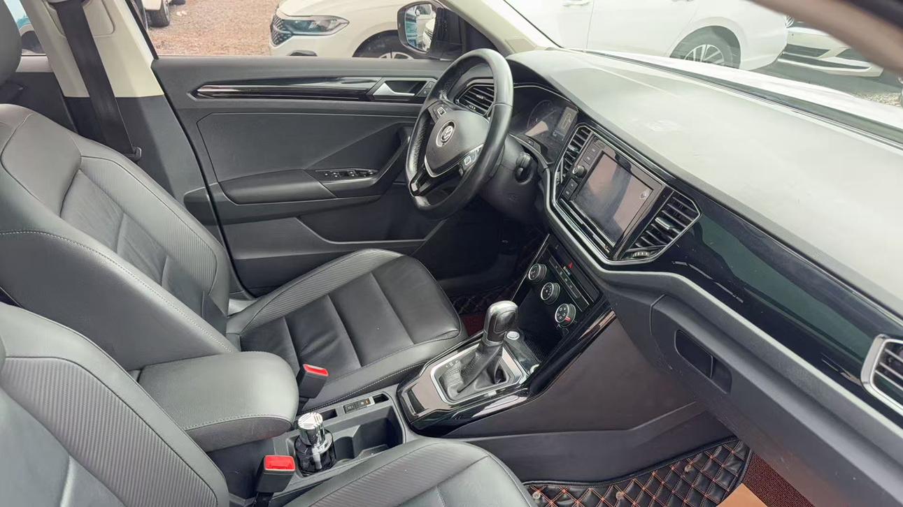 Volkswagen T-Roc 2019 280TSI DSG 2WD Comfort China V