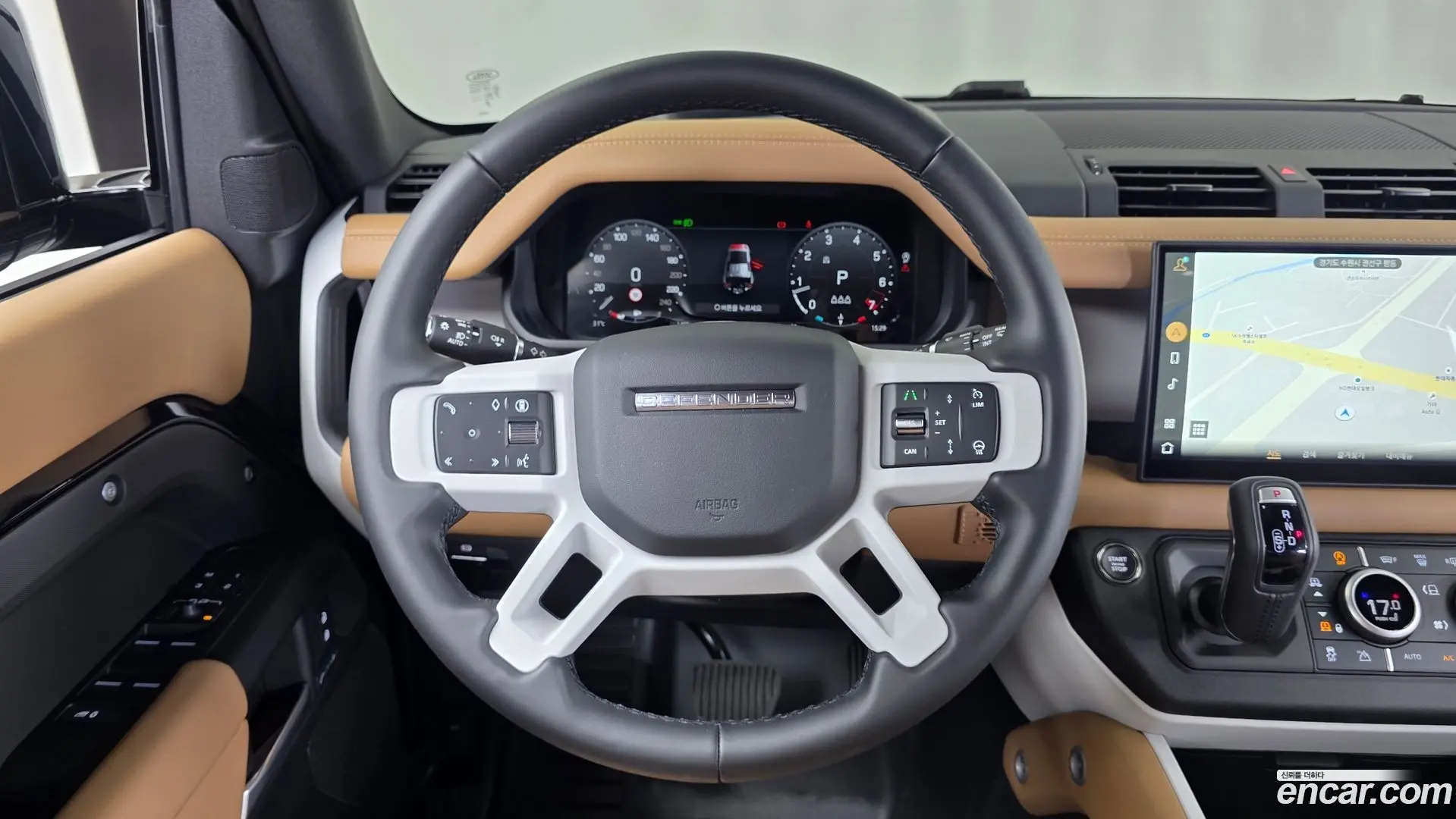 Land Rover Defender 110 P300 X-Dynamic SE