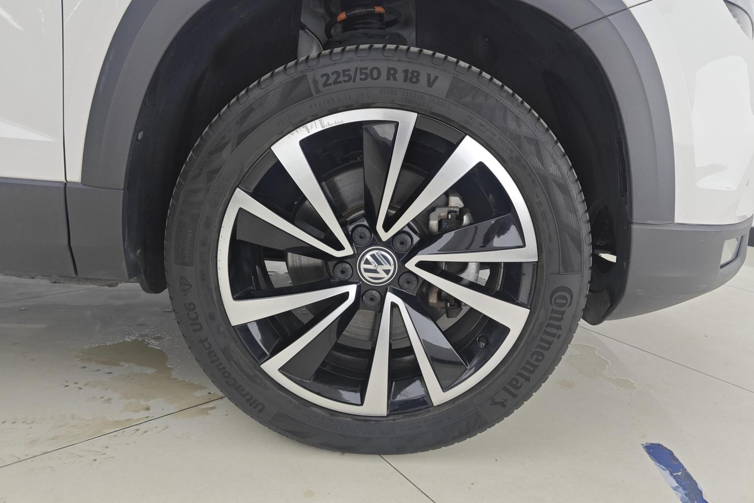 Volkswagen Tharu 2020 280TSI 2WD Luxury PLUS China VI