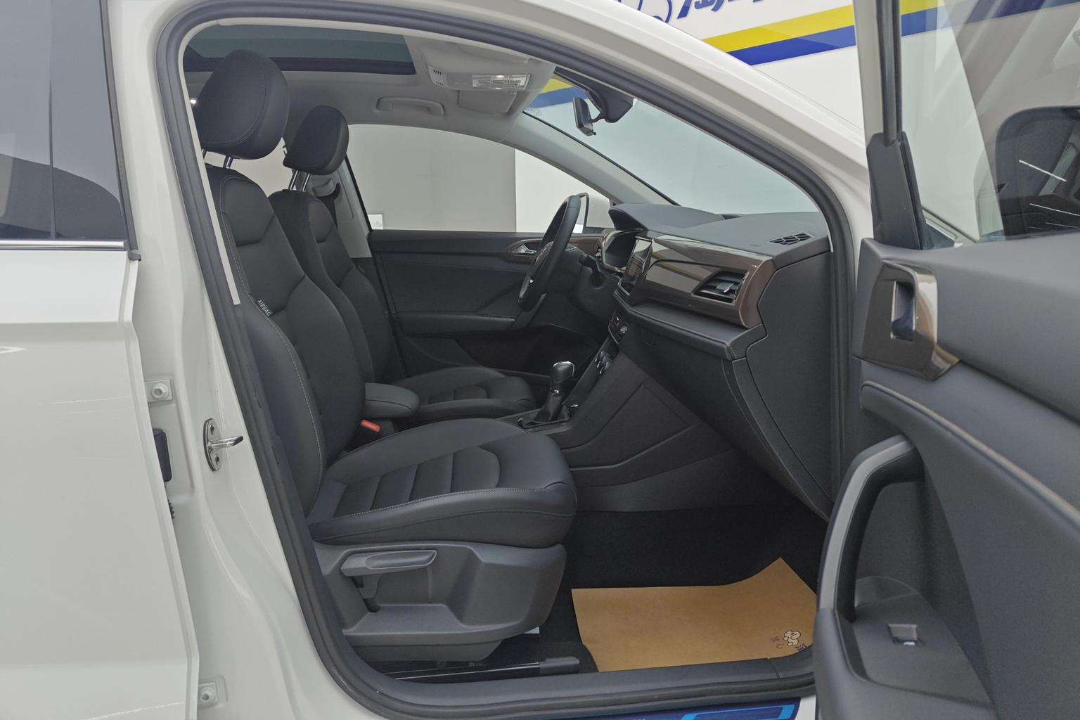 Volkswagen Tharu 2020 280TSI 2WD Luxury PLUS China VI