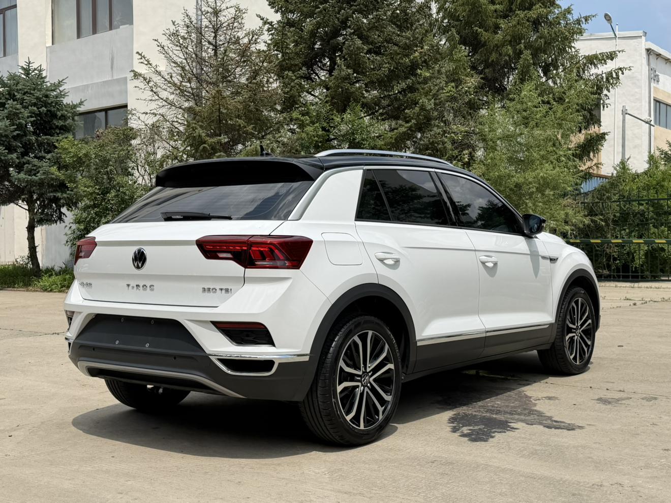 Volkswagen T-Roc 2022 280TSI DSG 2WD PLUS