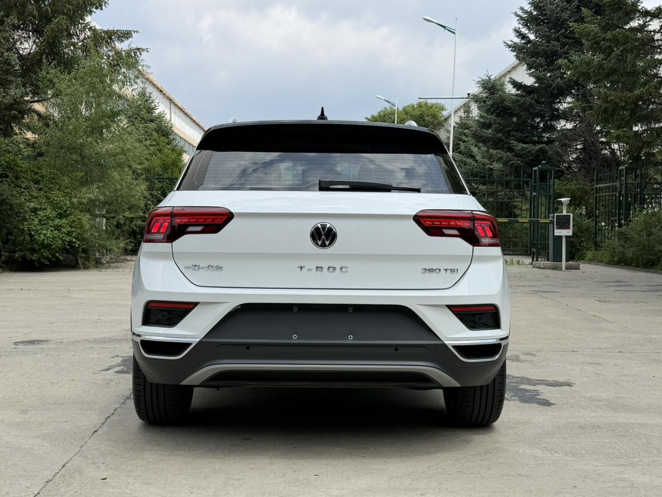 Volkswagen T-Roc 2022 280TSI DSG 2WD PLUS