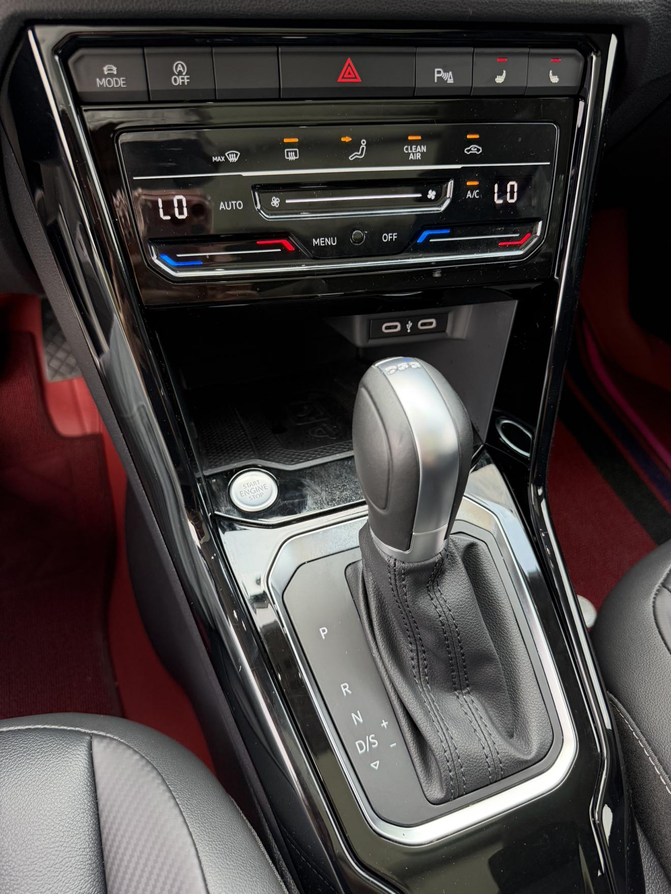 Volkswagen T-Roc 2022 280TSI DSG 2WD PLUS
