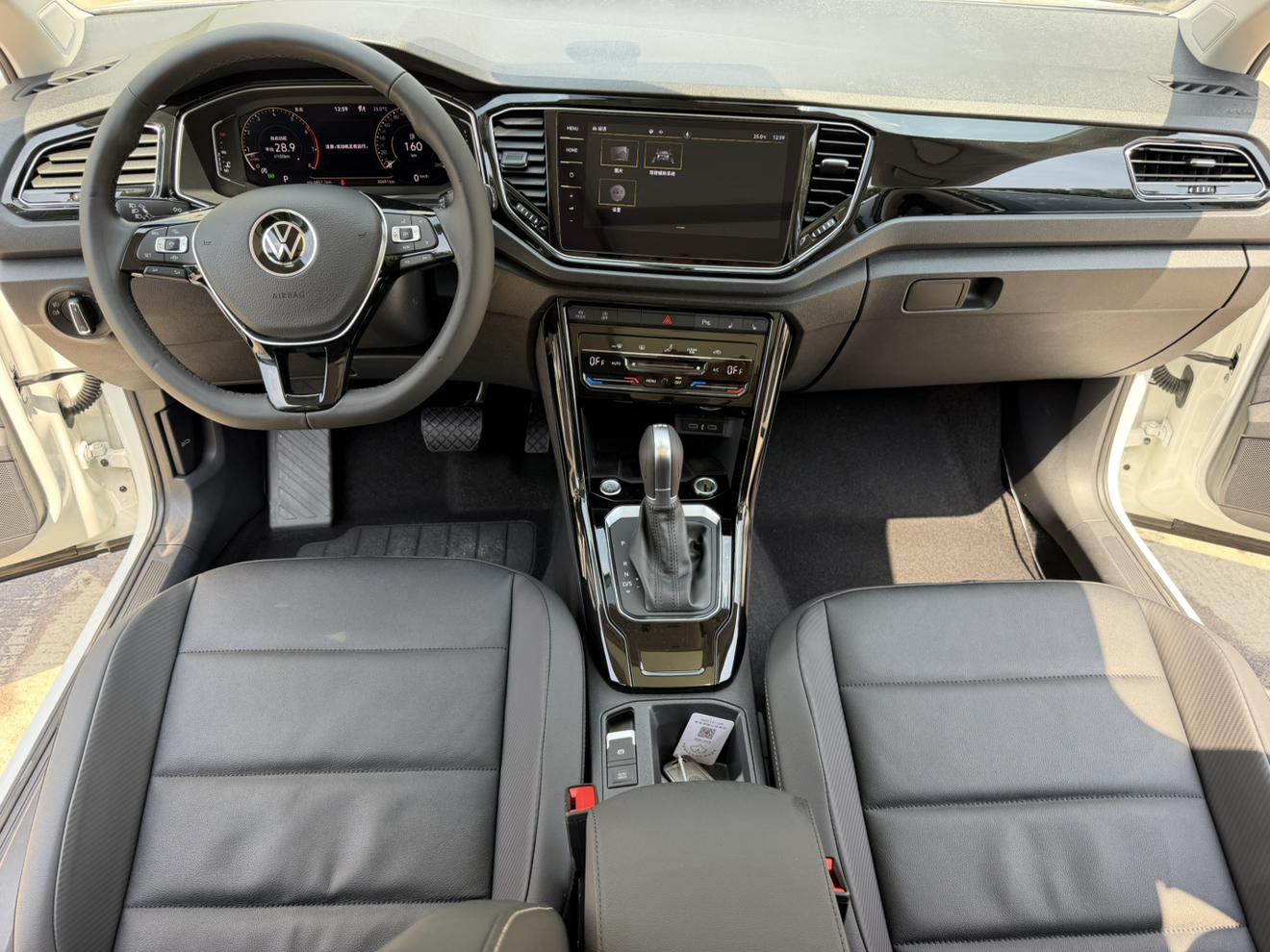 Volkswagen T-Roc 2021 280TSI DSG 2WD Smart Connected
