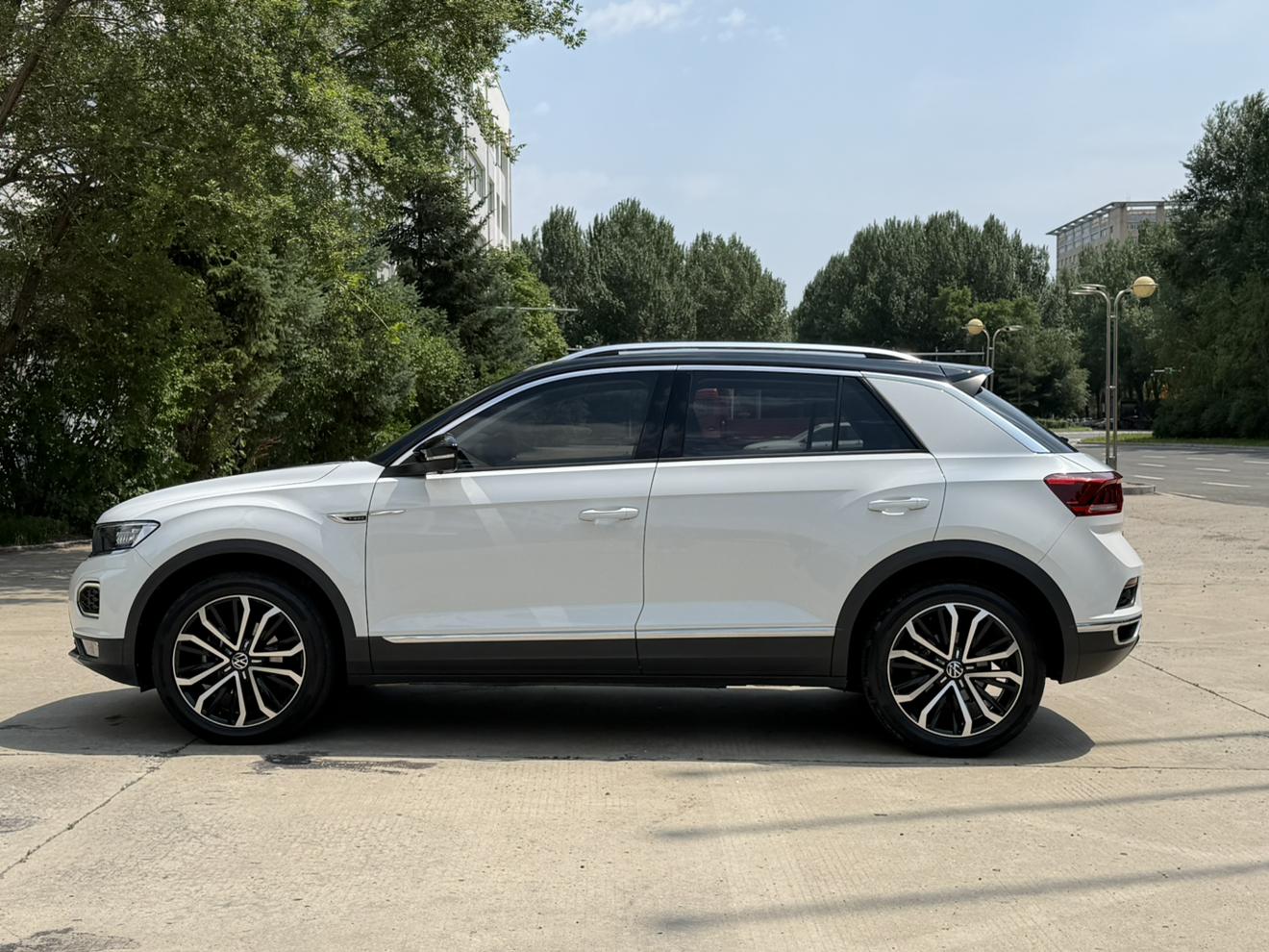 Volkswagen T-Roc 2021 280TSI DSG 2WD Smart Connected