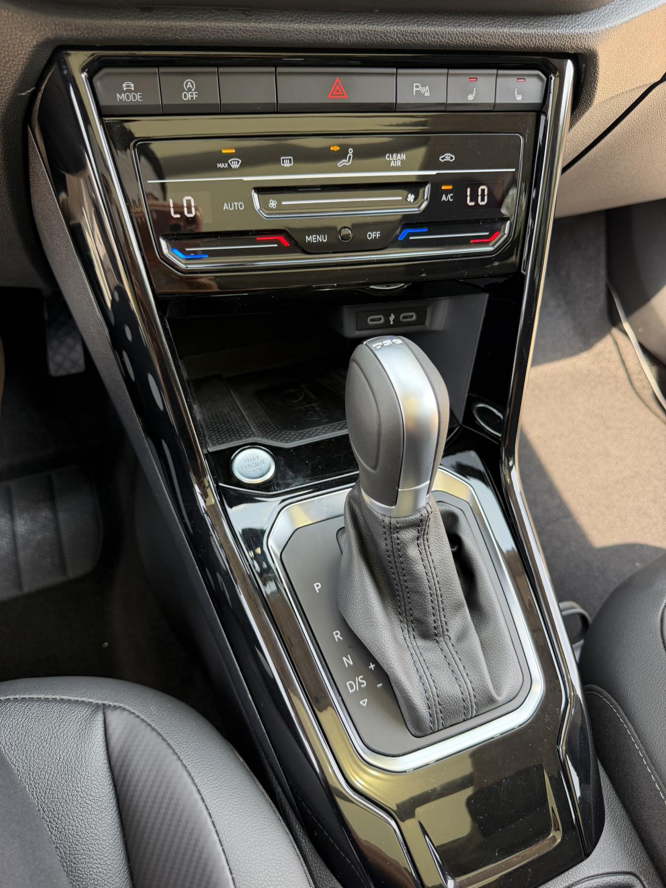 Volkswagen T-Roc 2021 280TSI DSG 2WD Smart Connected