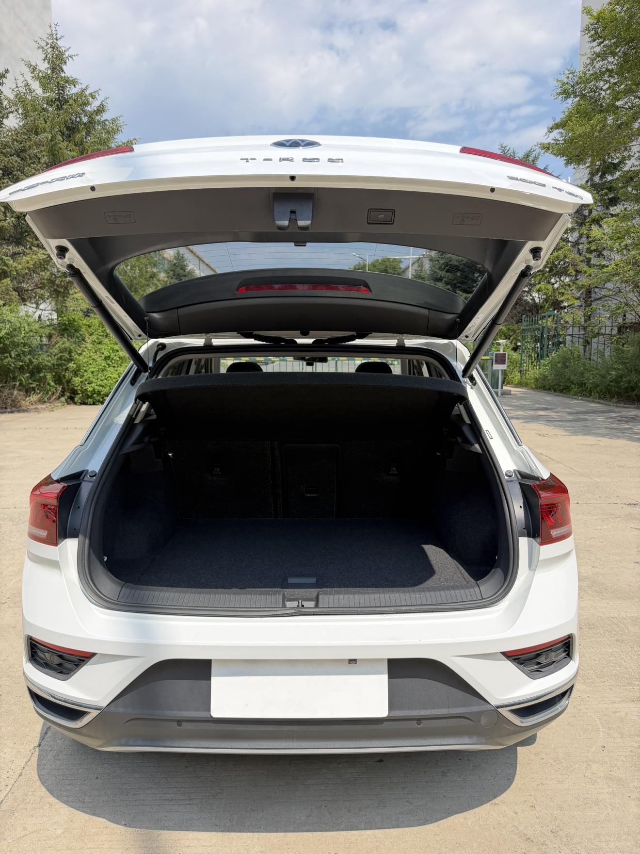 Volkswagen T-Roc 2021 280TSI DSG 2WD Smart Connected