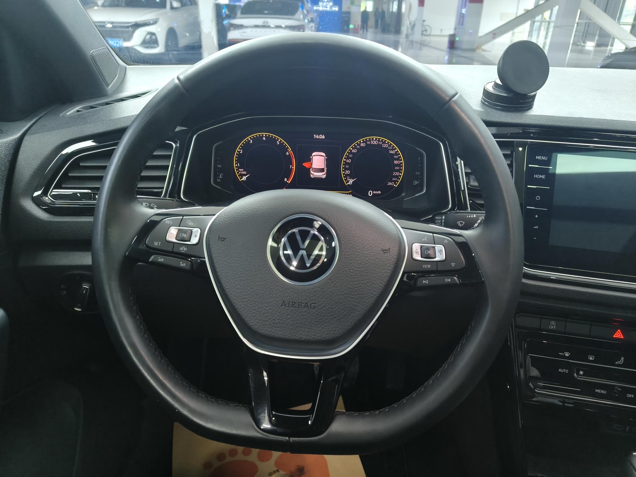 Volkswagen T-Roc 2021 Facelift 280TSI DSG 4WD Luxury Connected