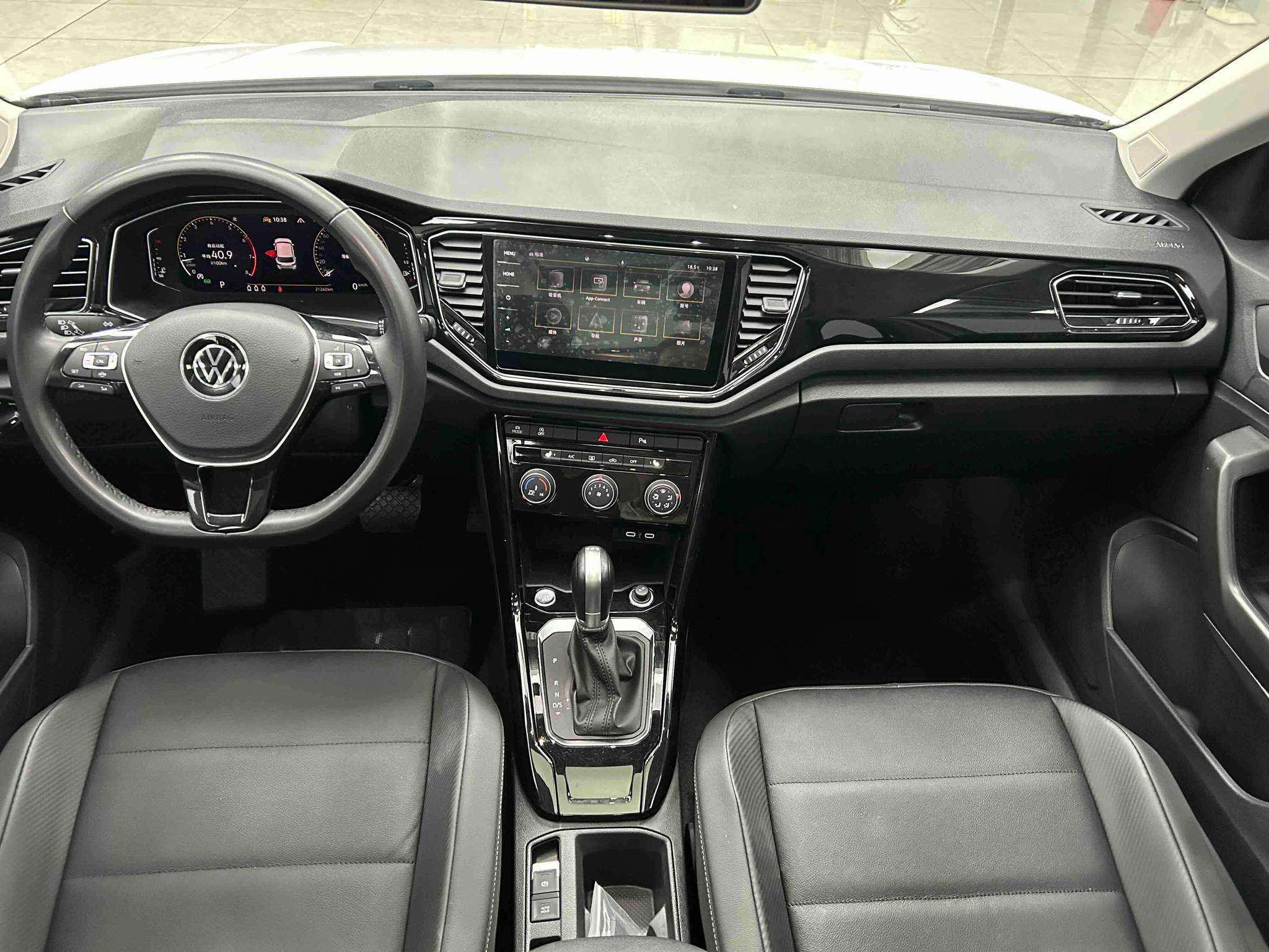 Volkswagen T-Roc 2022 280TSI DSG 2WD PLUS