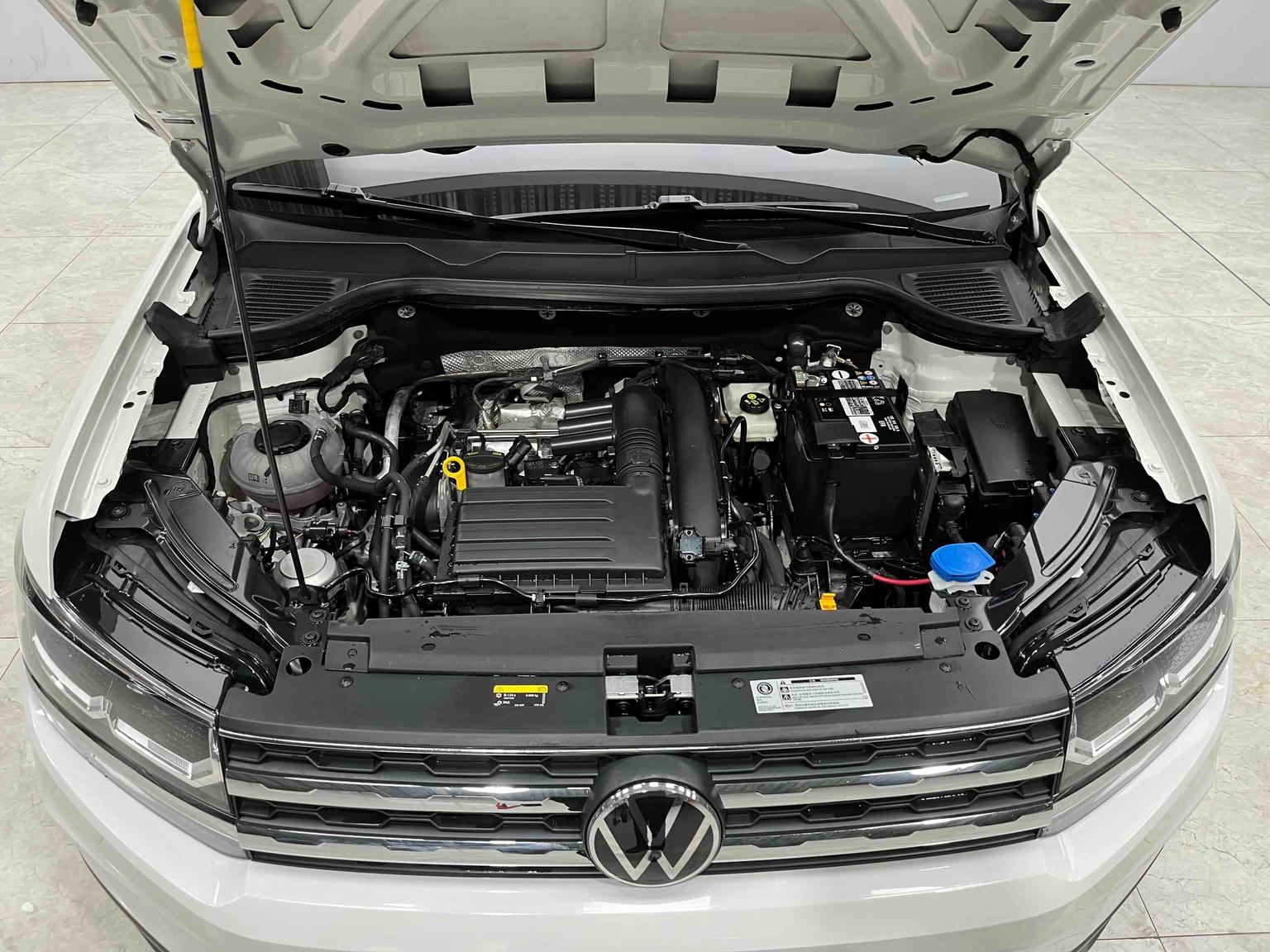 Volkswagen Tharu 2022 280TSI 2WD Luxury