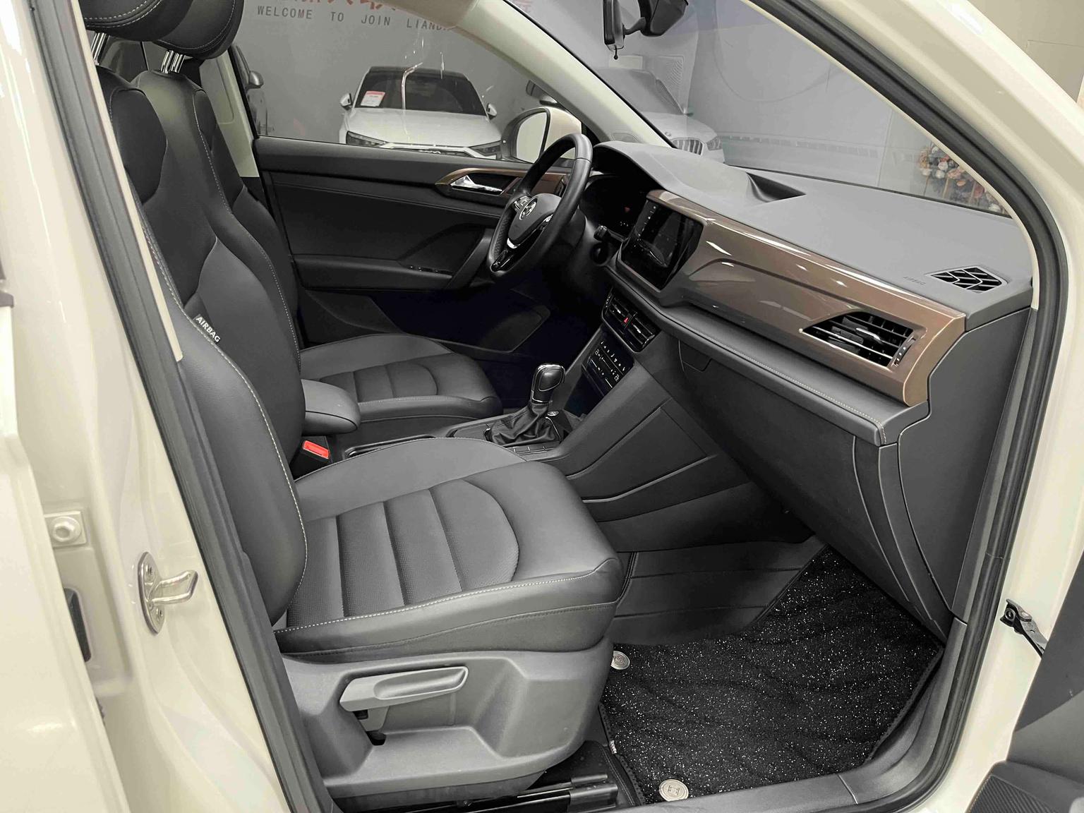 Volkswagen Tharu 2022 280TSI 2WD Luxury