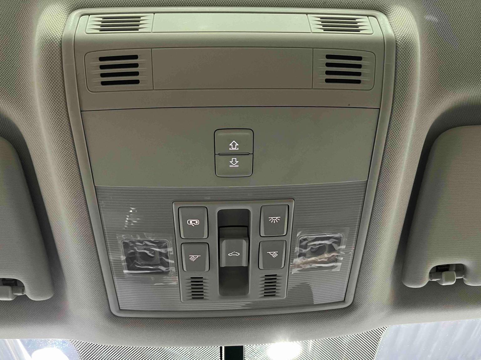 Volkswagen Tharu 2022 280TSI 2WD Luxury