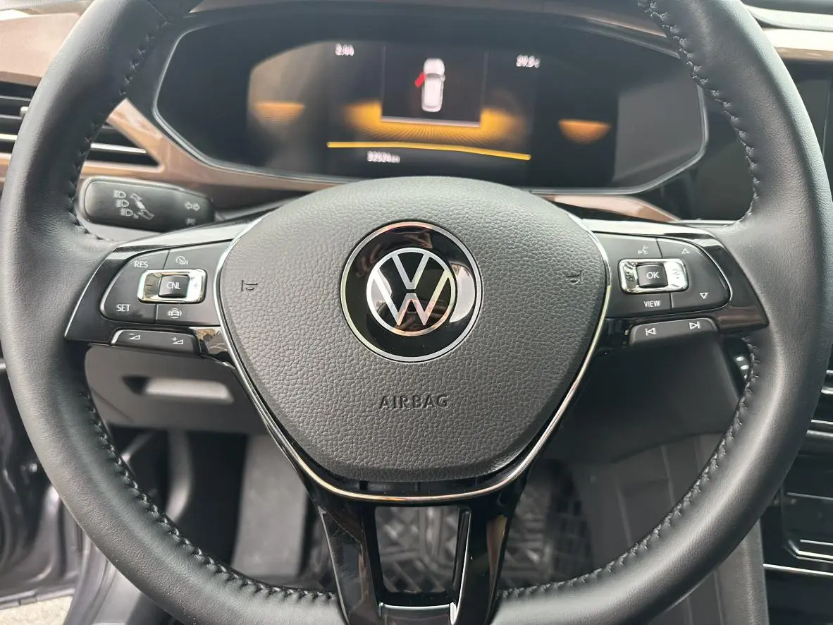 Volkswagen Tharu 2022 280TSI 2WD Luxury
