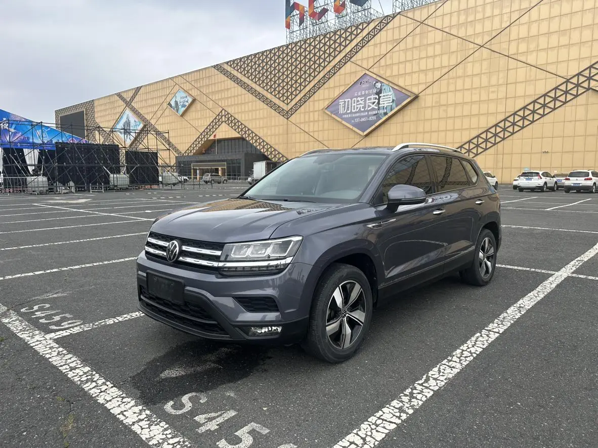 Volkswagen Tharu 2022 280TSI 2WD Luxury