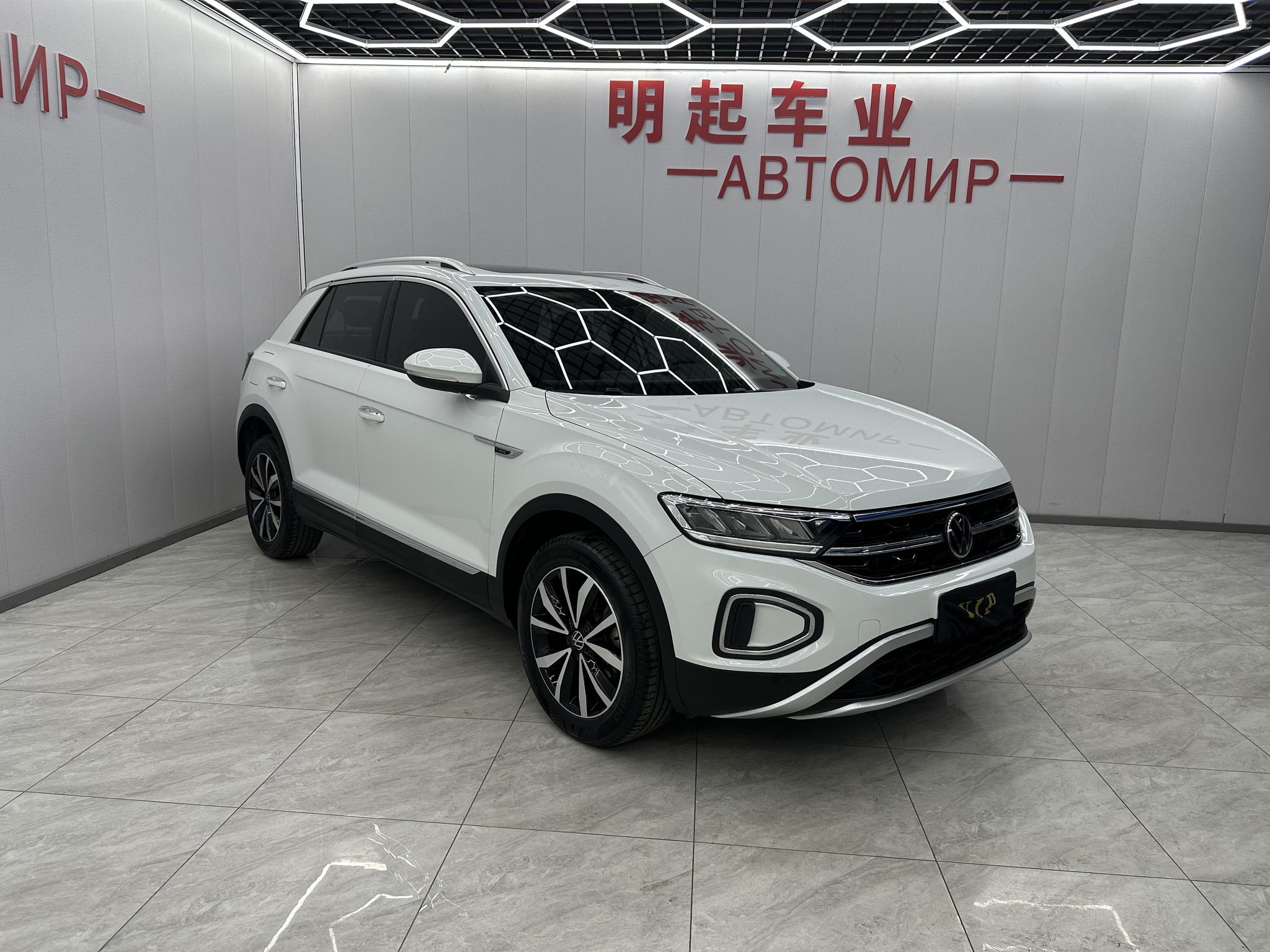 Volkswagen T-Roc 2023 280TSI DSG