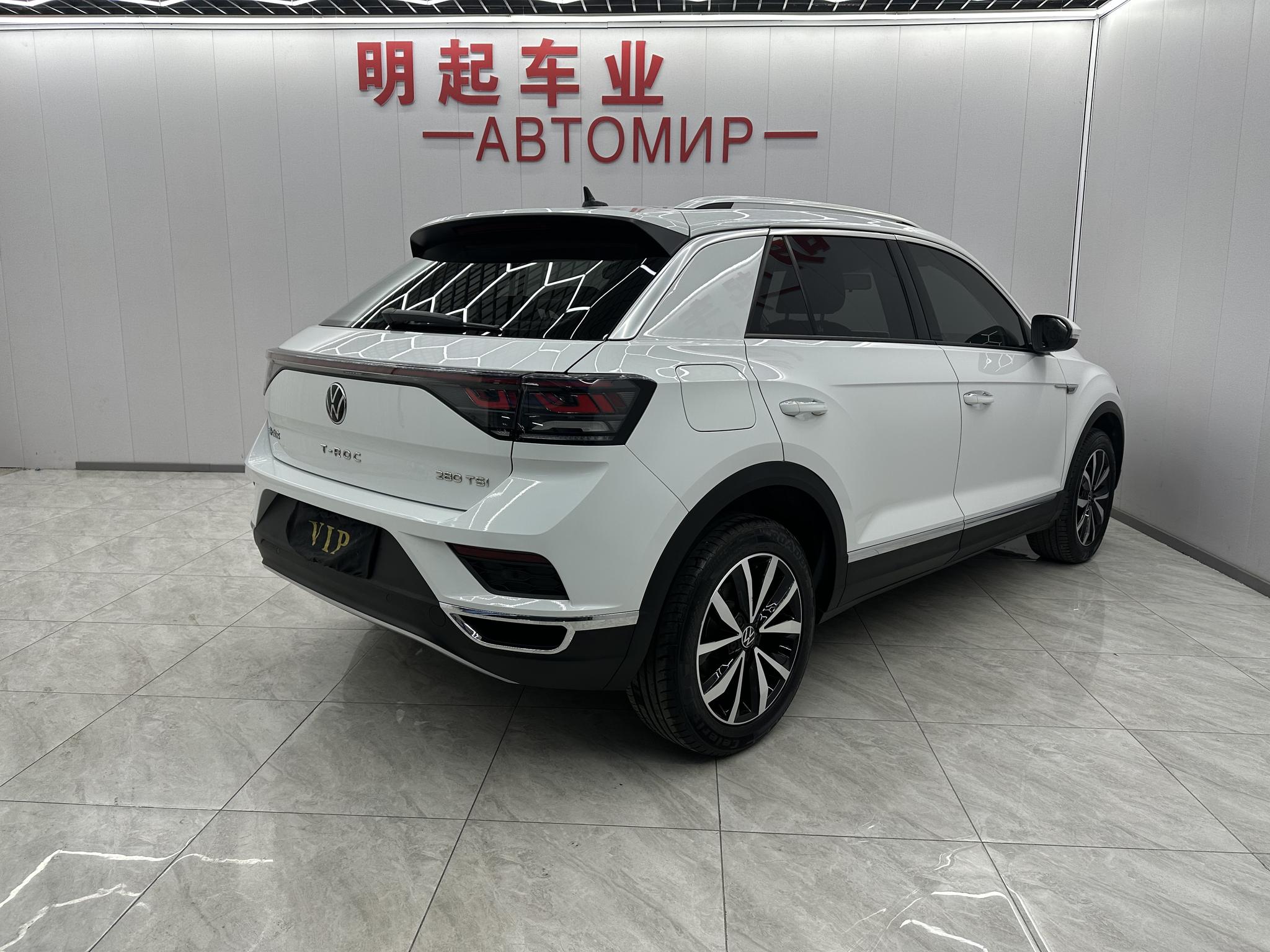 Volkswagen T-Roc 2023 280TSI DSG