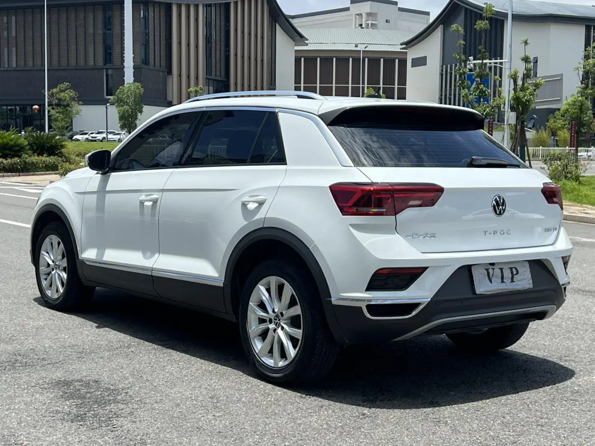 Volkswagen T-Roc 2022 280TSI DSG 2WD PLUS