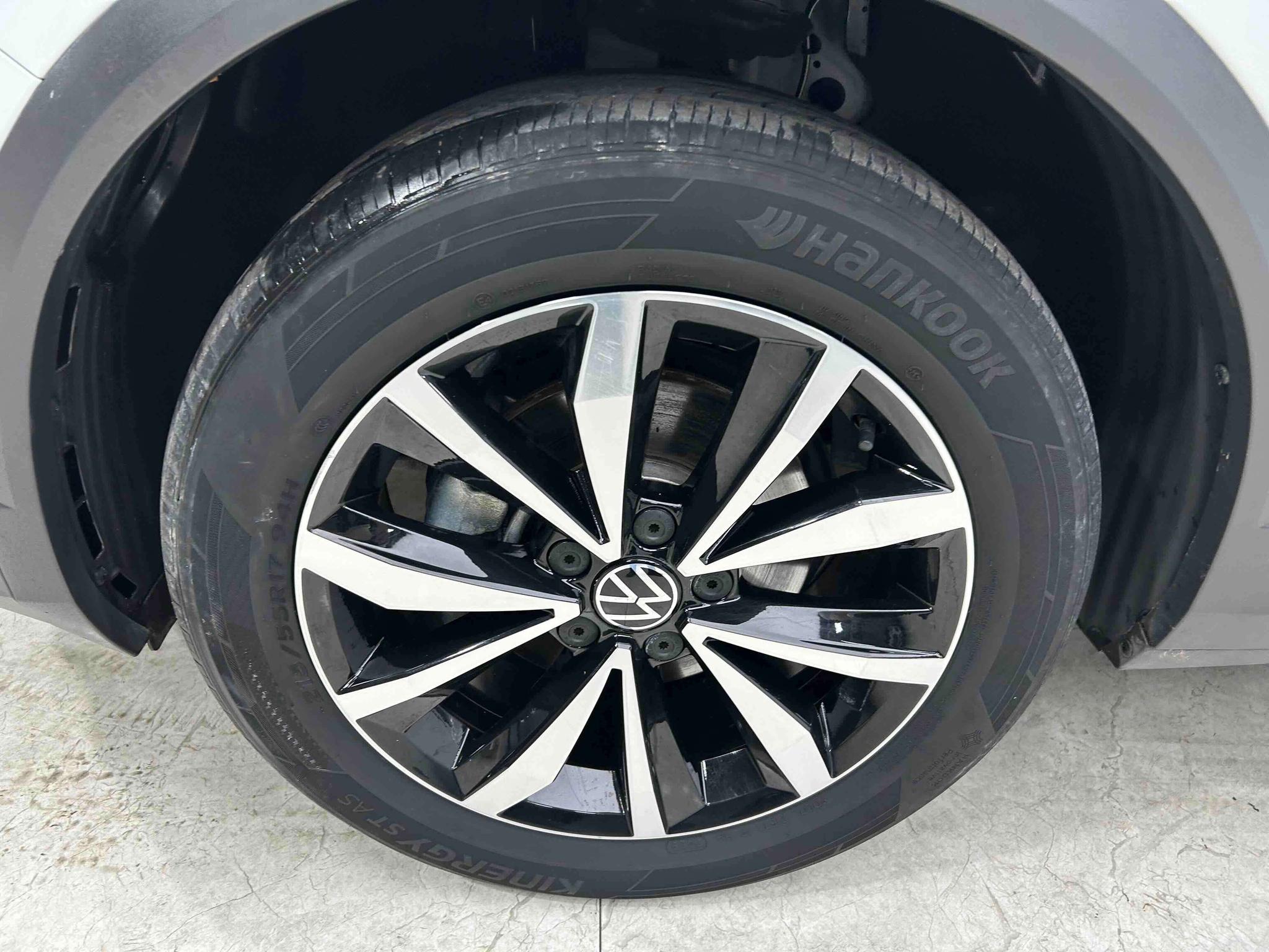 Volkswagen T-Roc 2024 280TSI DSG