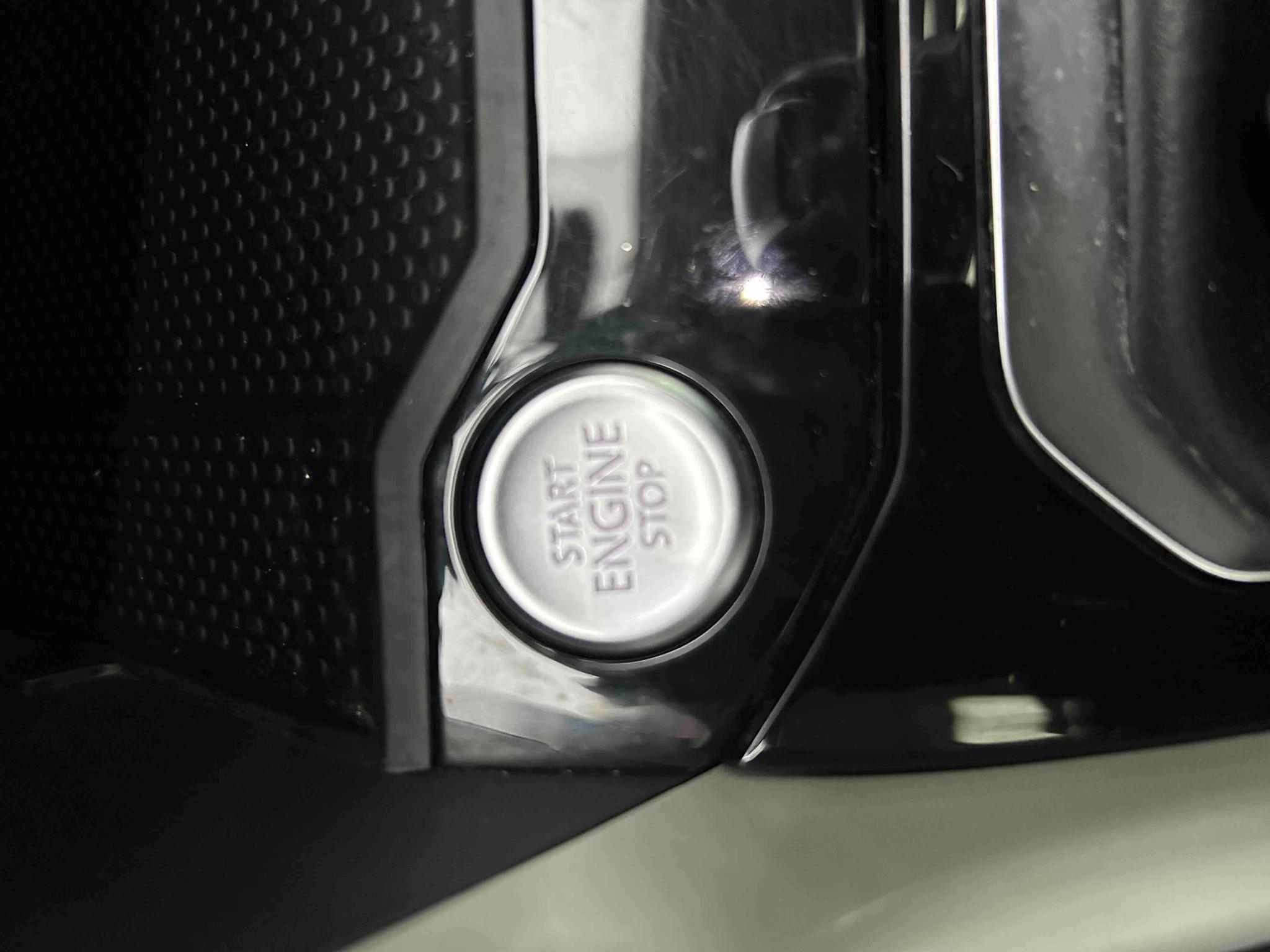 Volkswagen T-Roc 2024 280TSI DSG