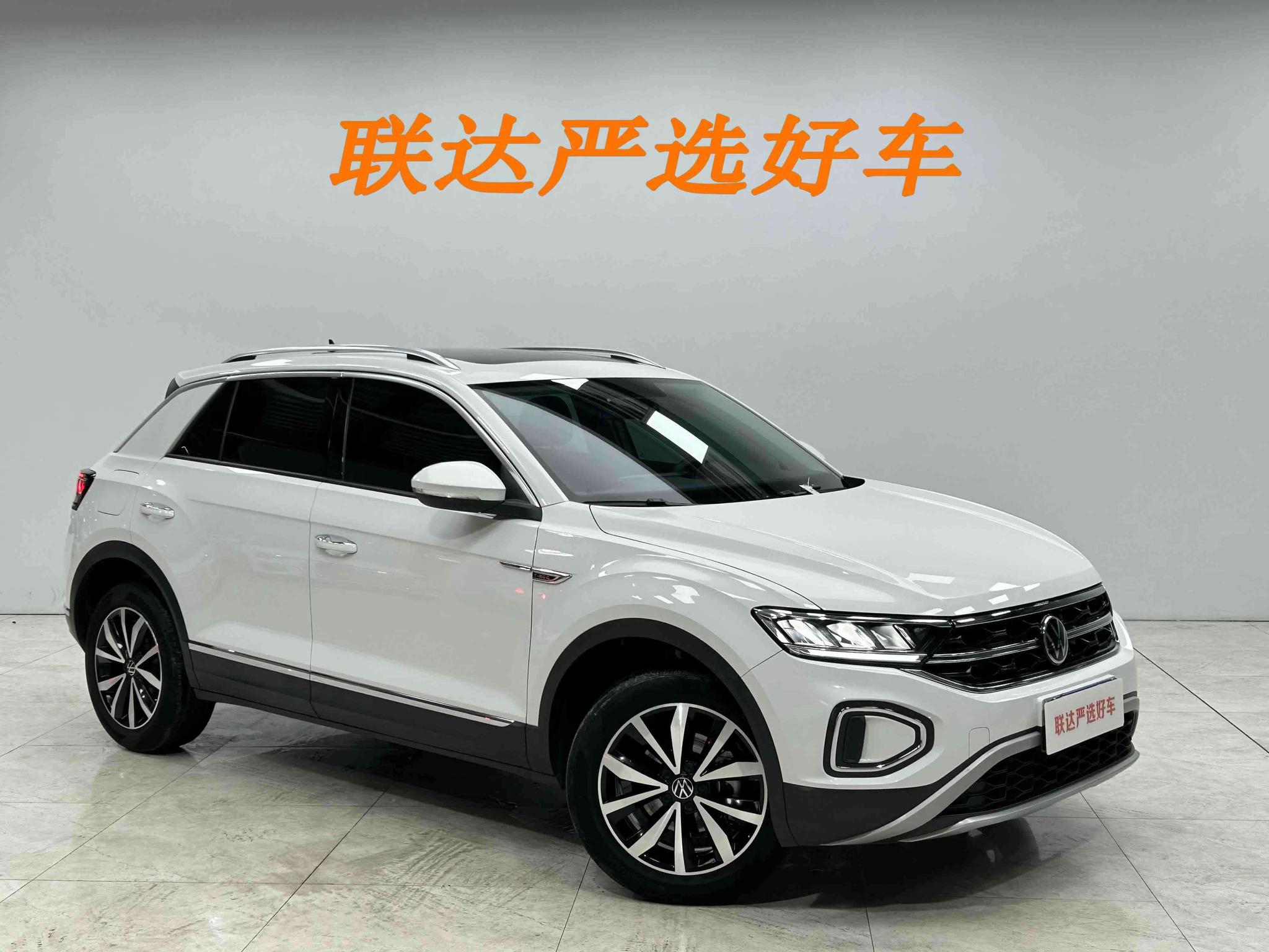 Volkswagen T-Roc 2024 280TSI DSG