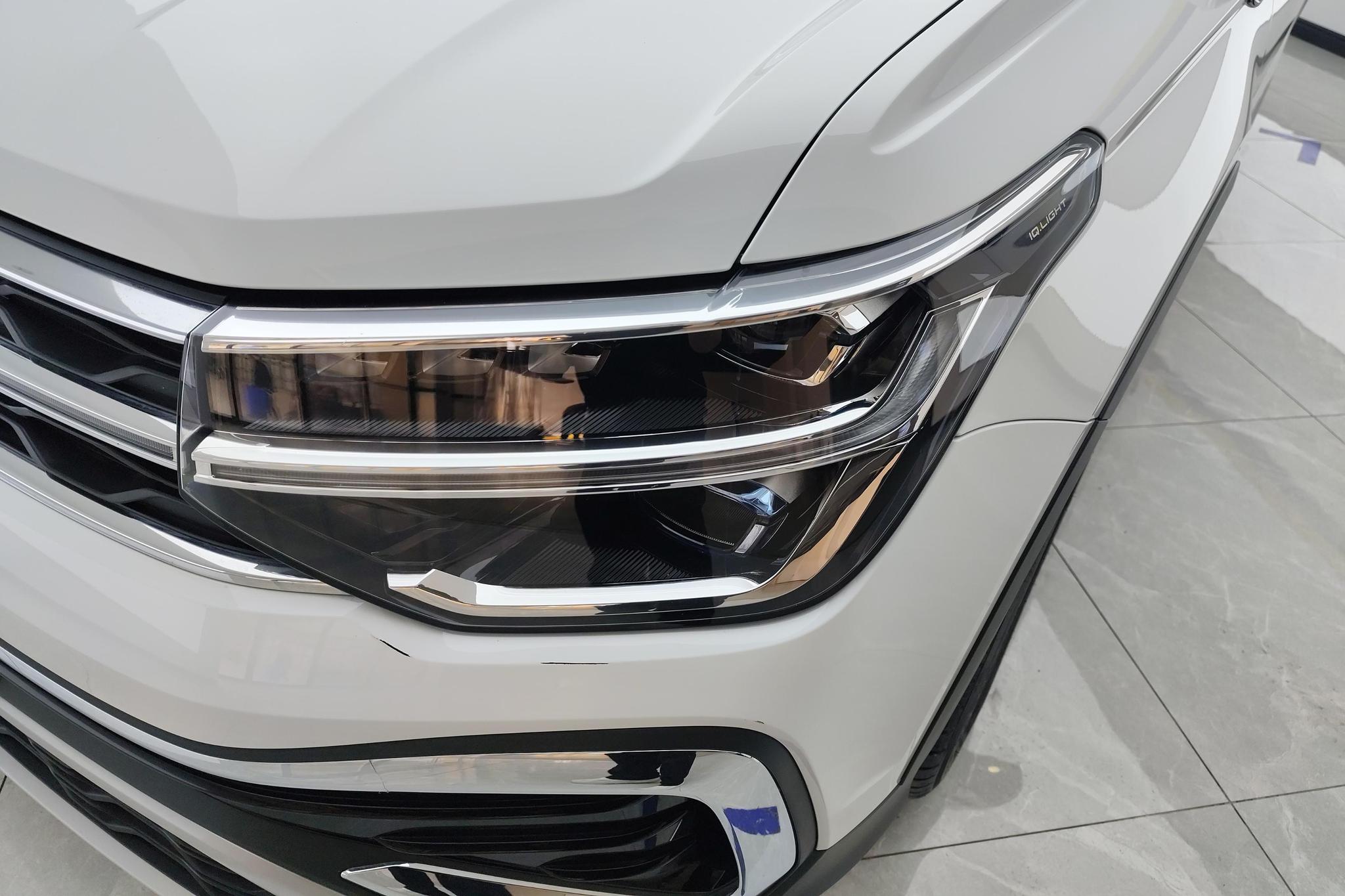 Volkswagen Tharu 2024 300TSI 2WD