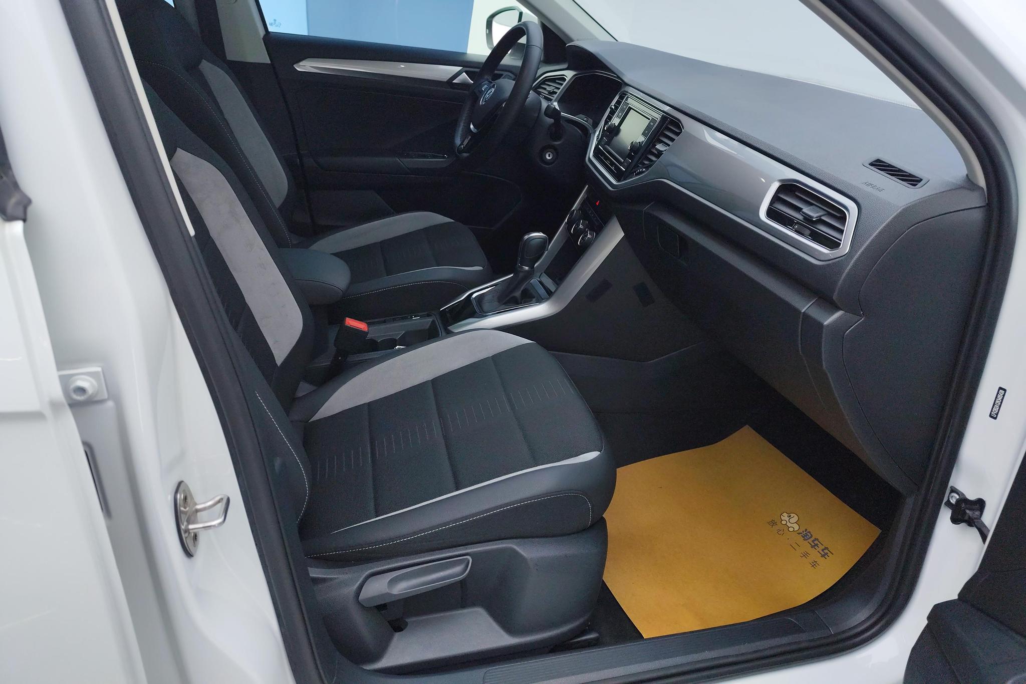 Volkswagen T-Roc 2019 230TSI DSG 2WD Progressive China VI
